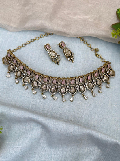 Luxurious Victorian Choker Necklace Set 562 - Mahilas