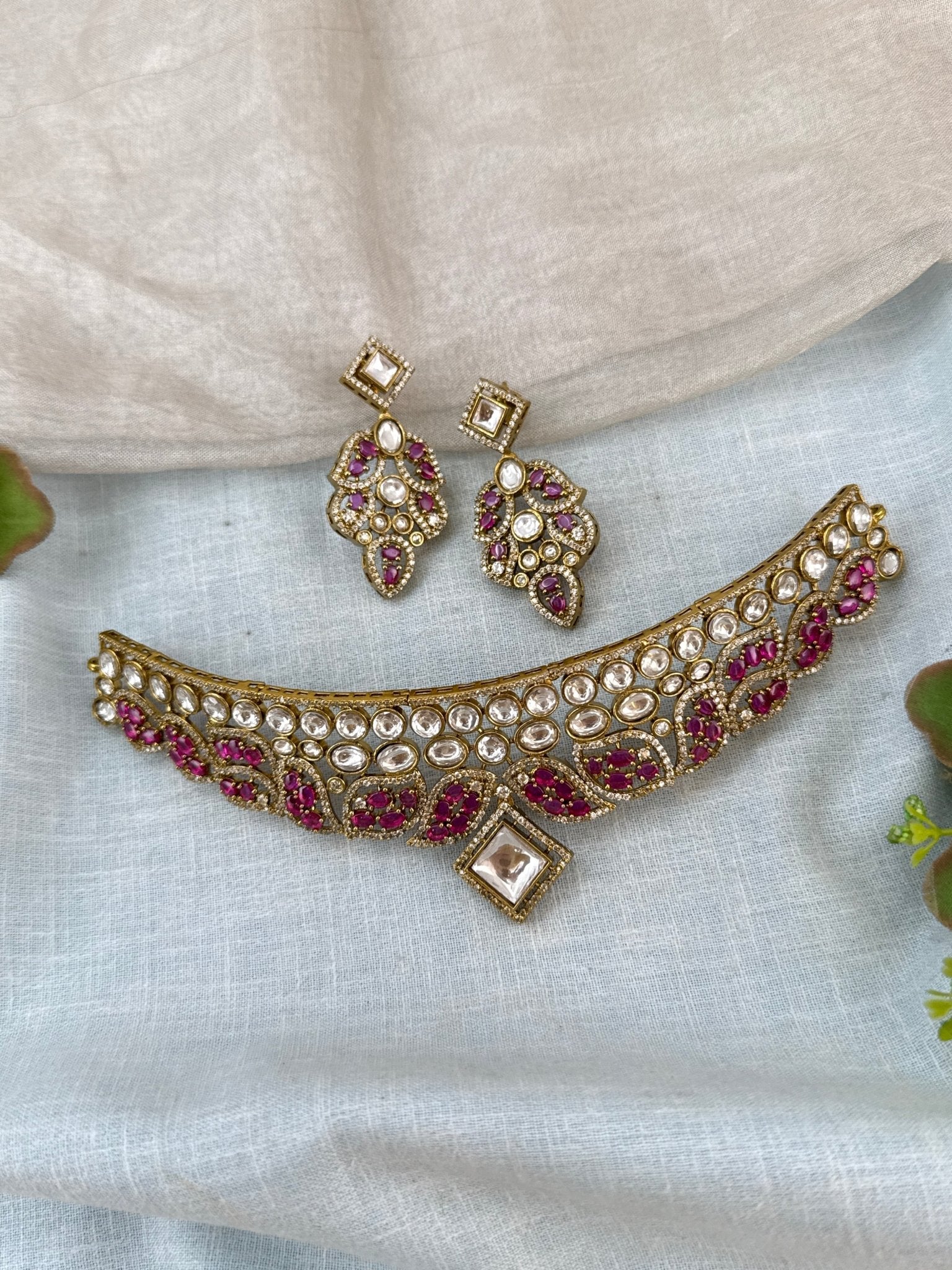 Luxurious Victorian Kundan Choker Necklace Set 756 - Mahilas