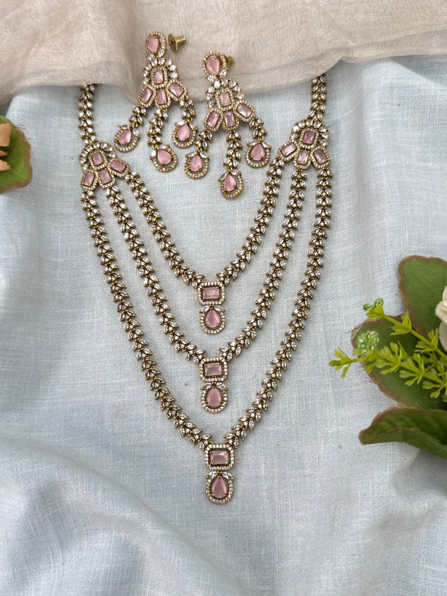 Luxurious Victorian Layer Mid Long Necklace Set 689 - Mahilas
