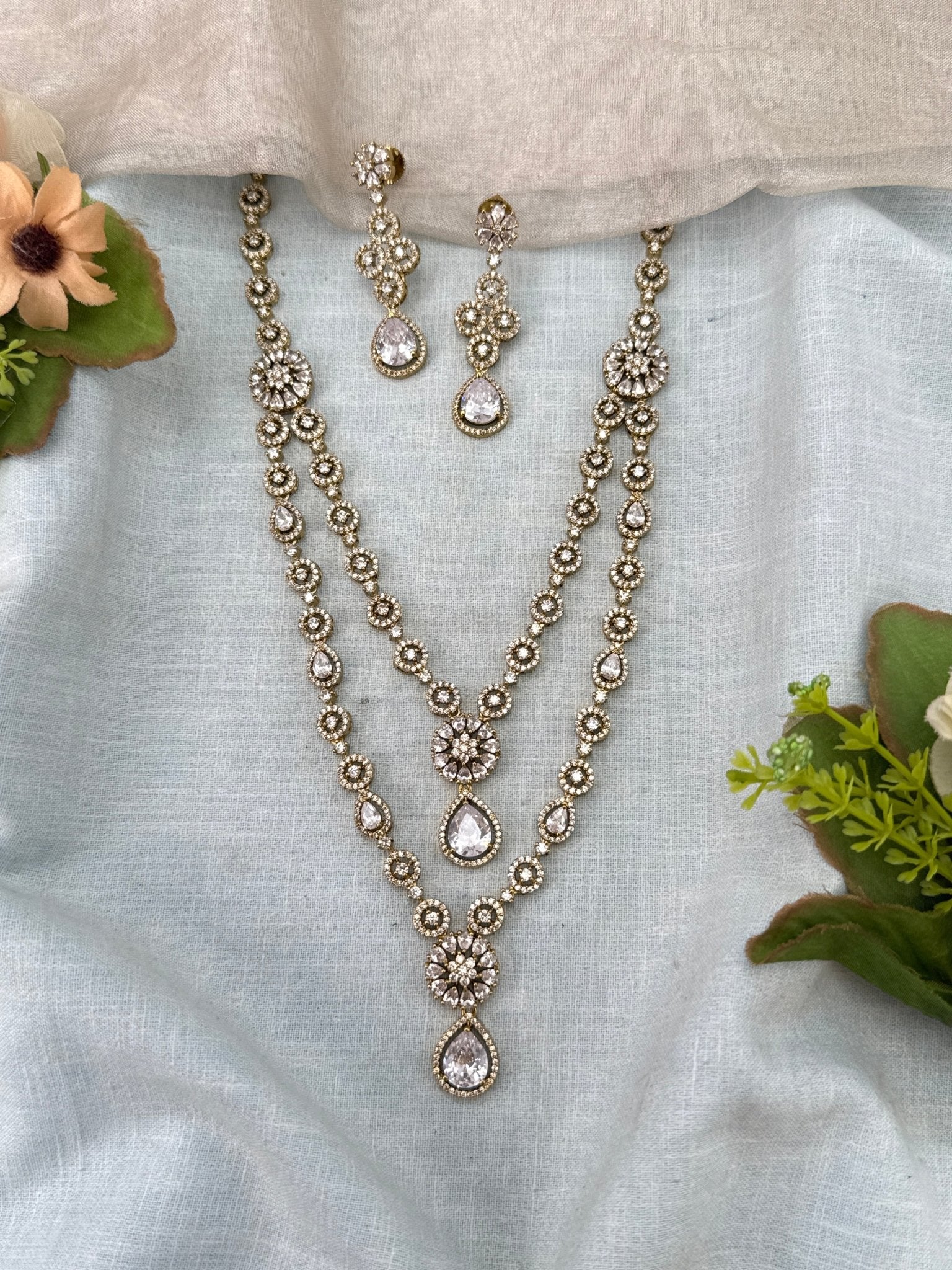 Luxurious Victorian Layer Mid Long Necklace Set 690 - Mahilas