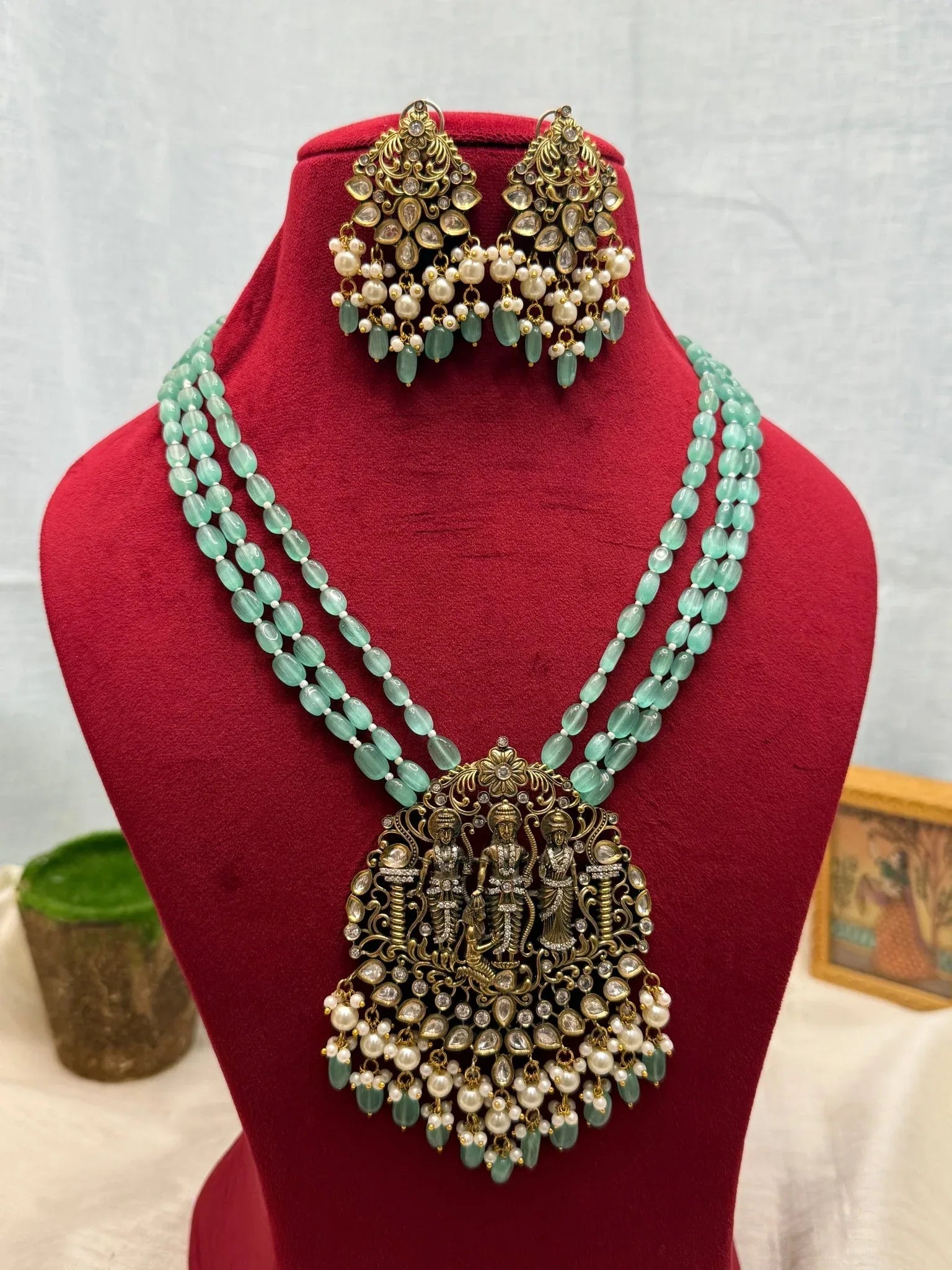 Luxurious Victorian Layer Ram Parivar Necklace Set 193 - Mahilas