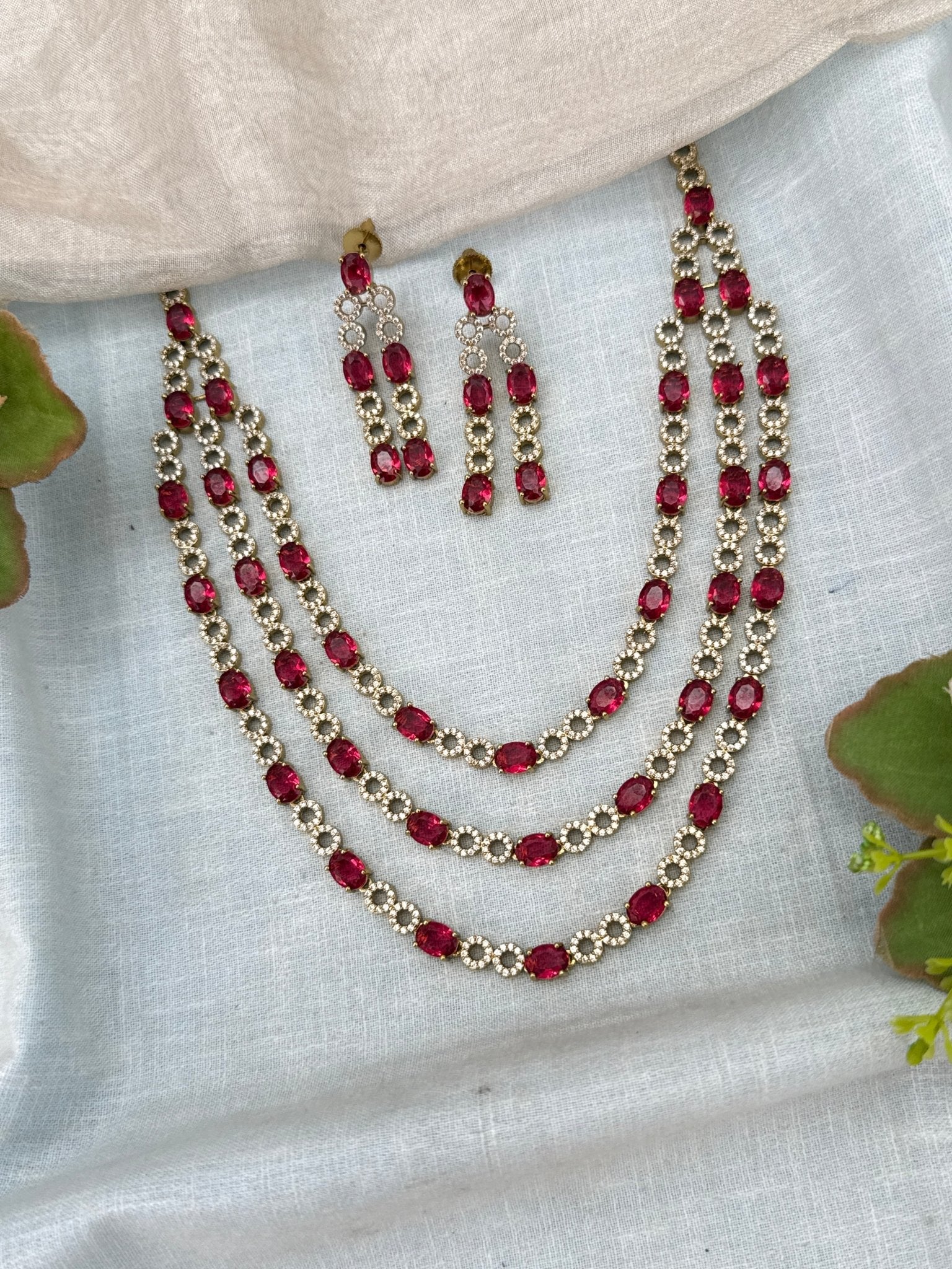 Luxurious Victorian Layer Short Necklace Set 695 - Mahilas