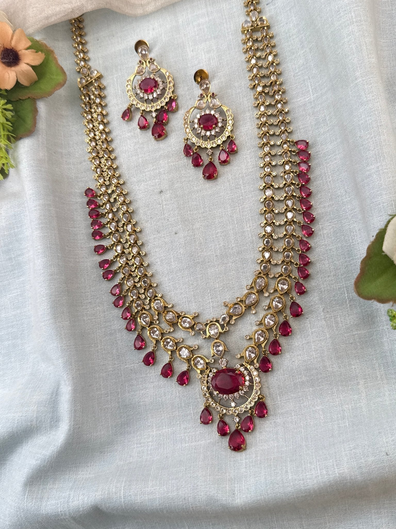Luxurious Victorian Mid Long Necklace Set 720 - Mahilas