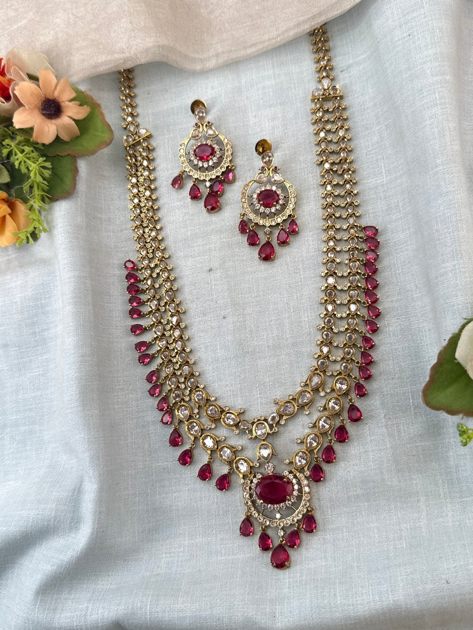 Luxurious Victorian Mid Long Necklace Set 720 - Mahilas
