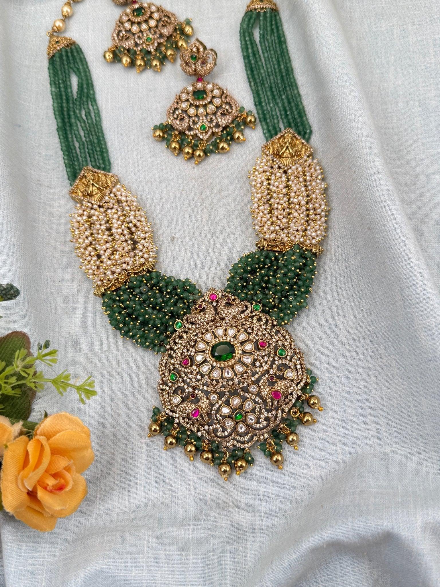 Luxurious Victorian Pendant Layered Grand Necklace Set 995 - Mahilas