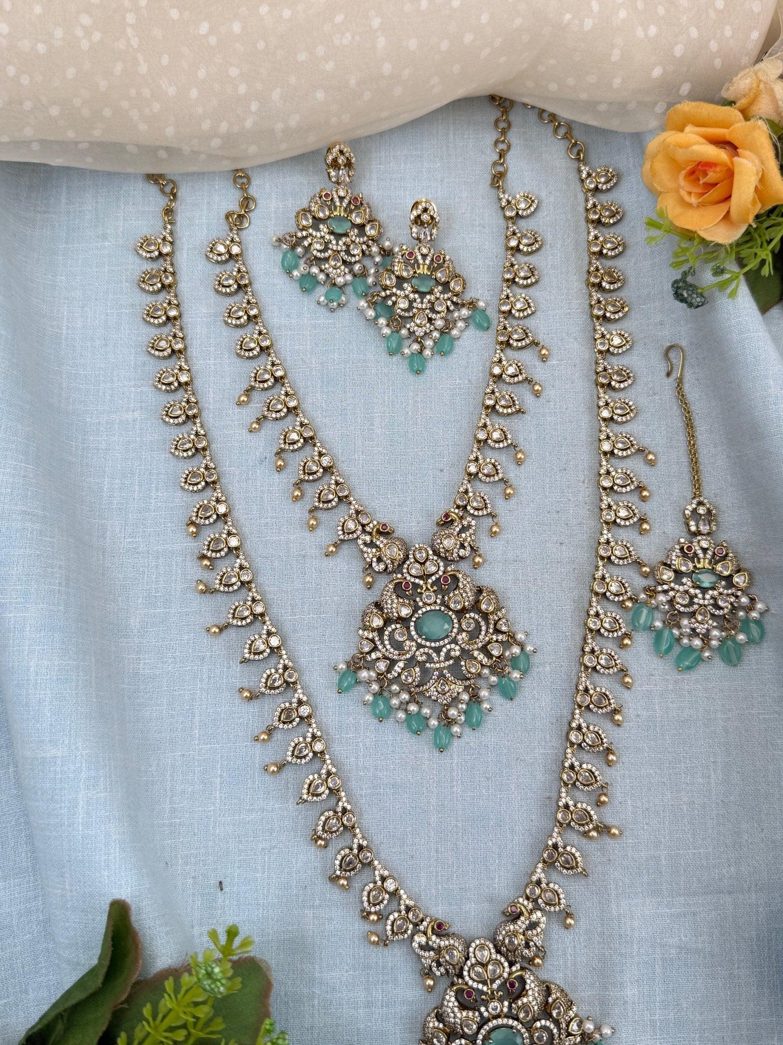 Luxurious Victorian Semi Bridal Necklace Set 567 - Mahilas