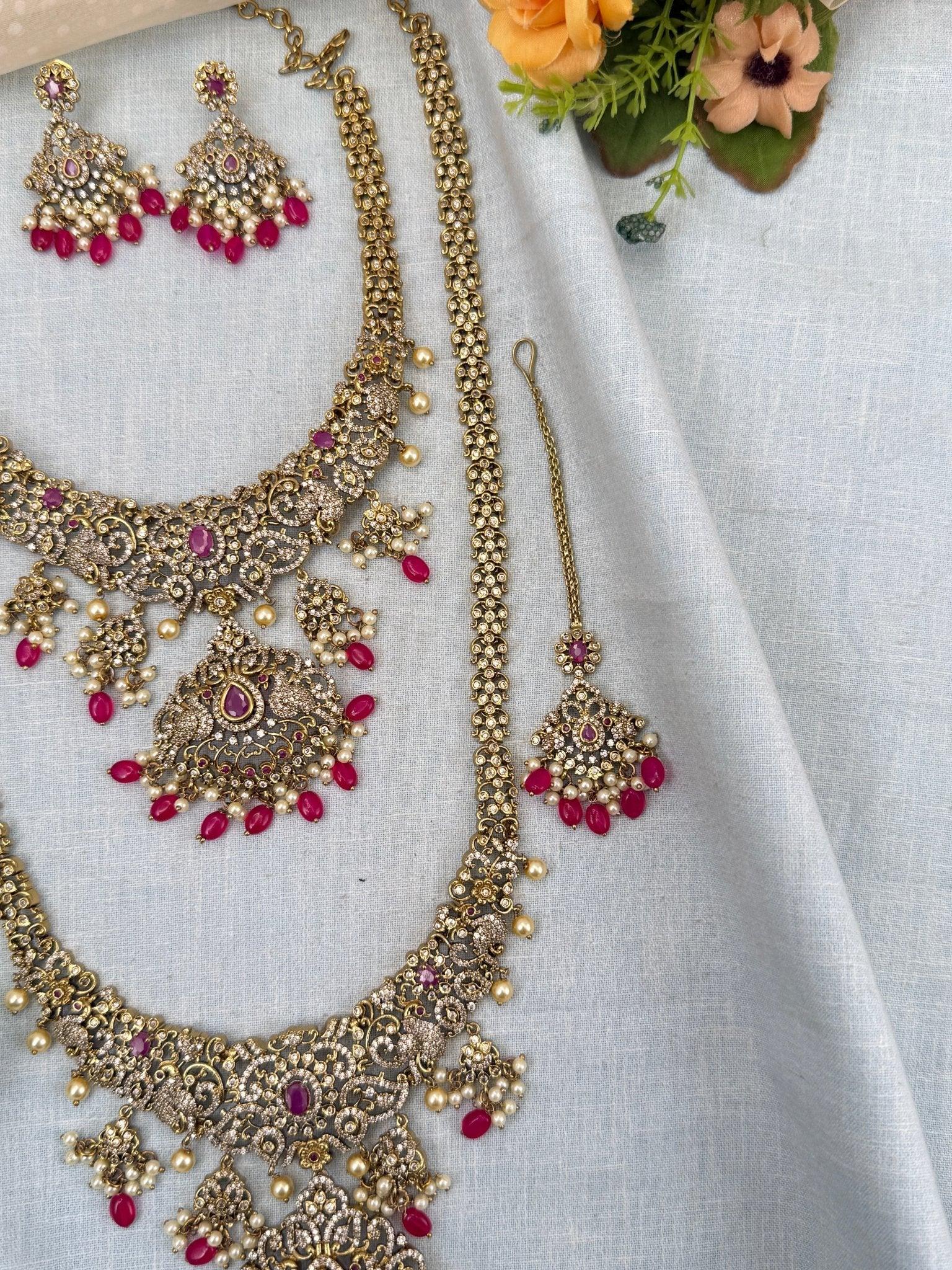 Luxurious Victorian Semi Bridal Necklace Set 575 - Mahilas