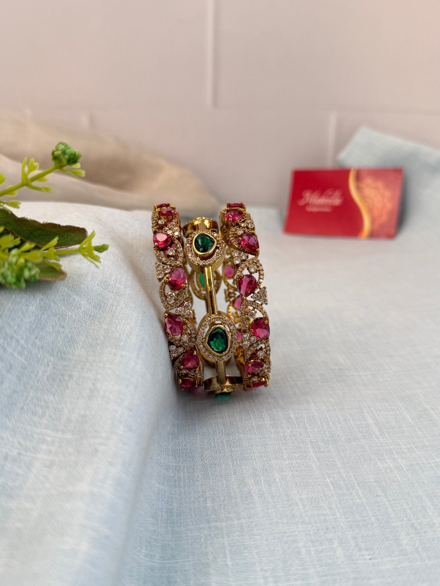 Luxurious Victorian Statement Bangle Set 5244 - Mahilas