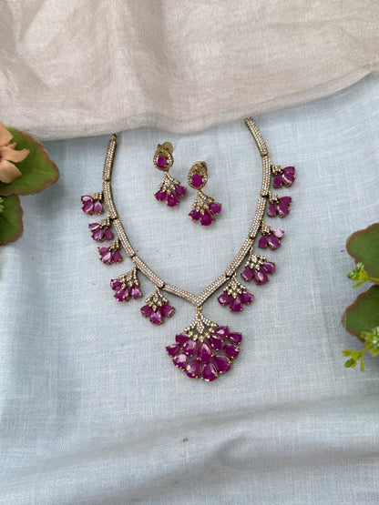 Luxurious Victorian Statement Short Necklace Set 709 - Mahilas