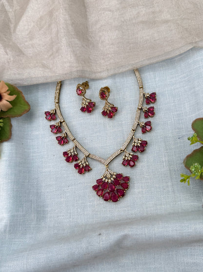 Luxurious Victorian Statement Short Necklace Set 710 - Mahilas