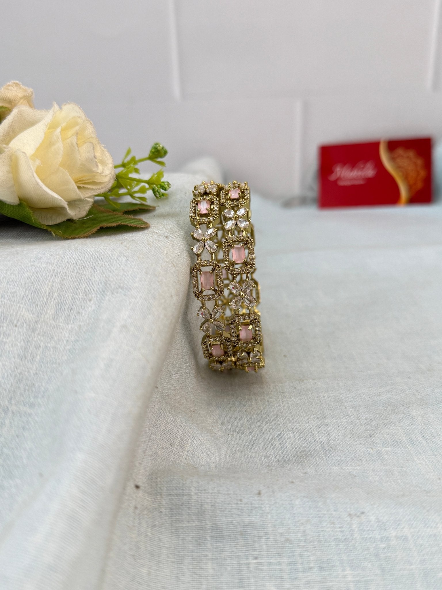 Luxurious Victorian Stone Bangles 7074 - Mahilas