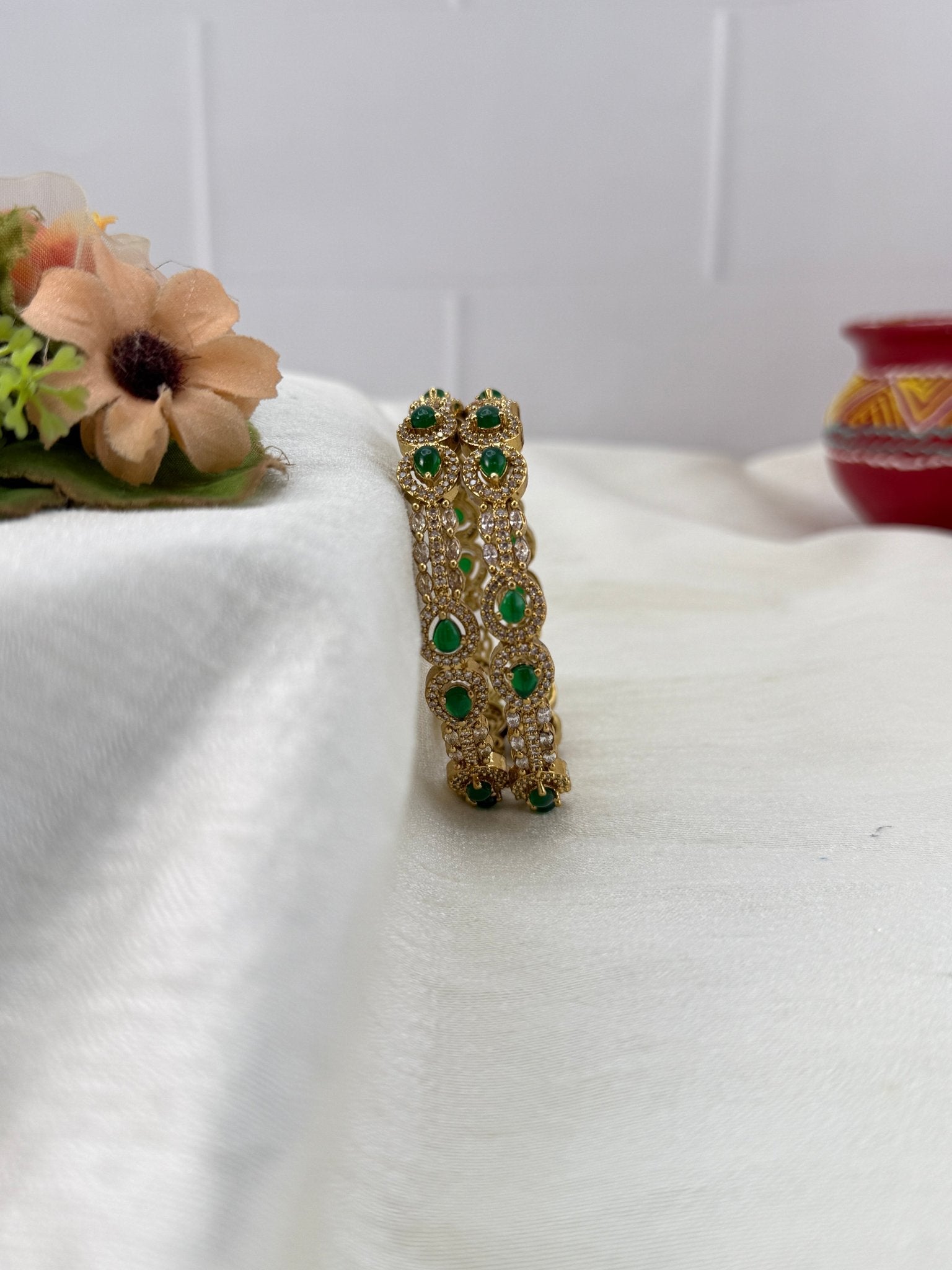 Luxurious Victorian Stone Bangles 7190 - Mahilas