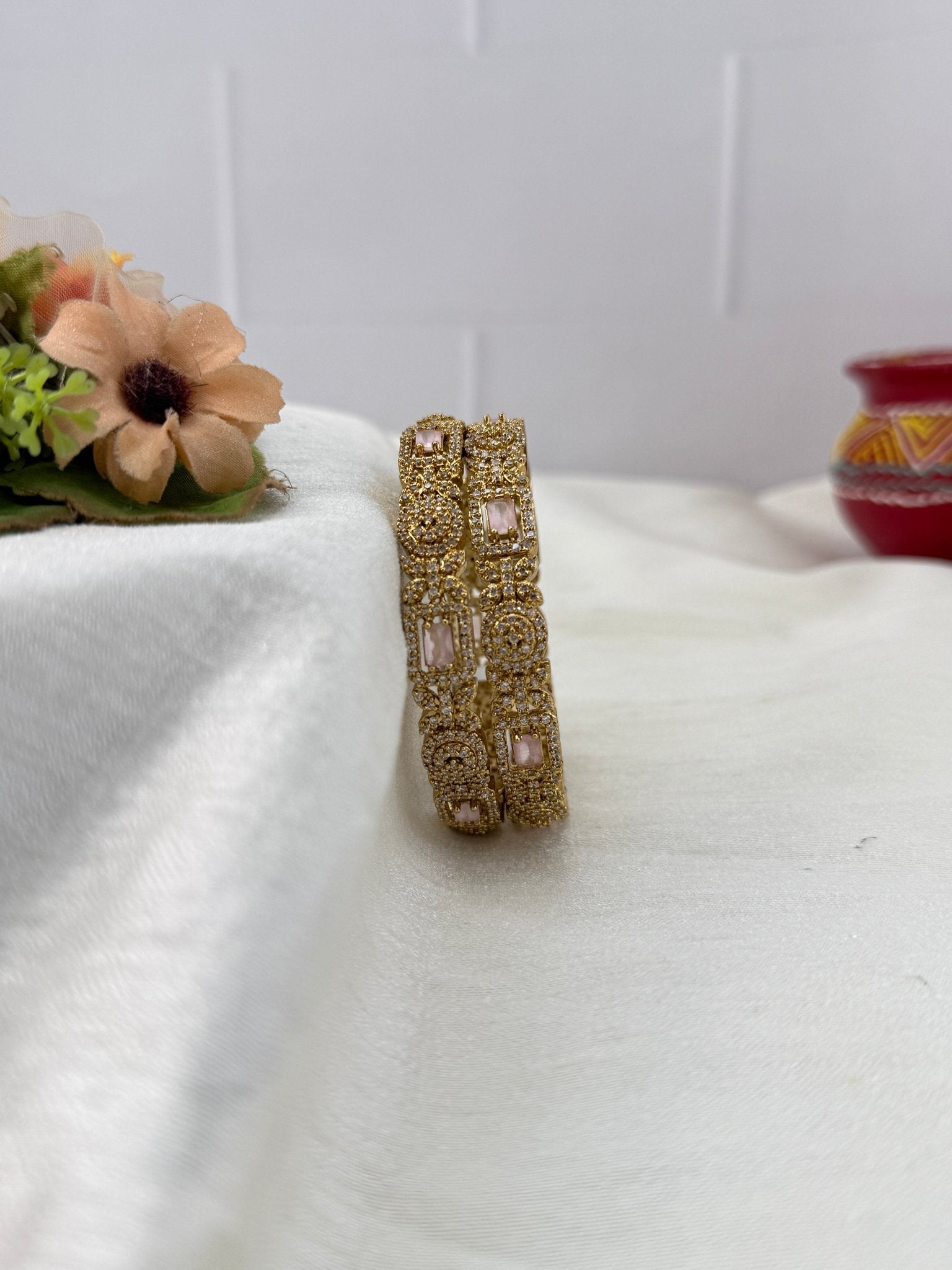 Luxurious Victorian Stone Bangles 7191 - Mahilas