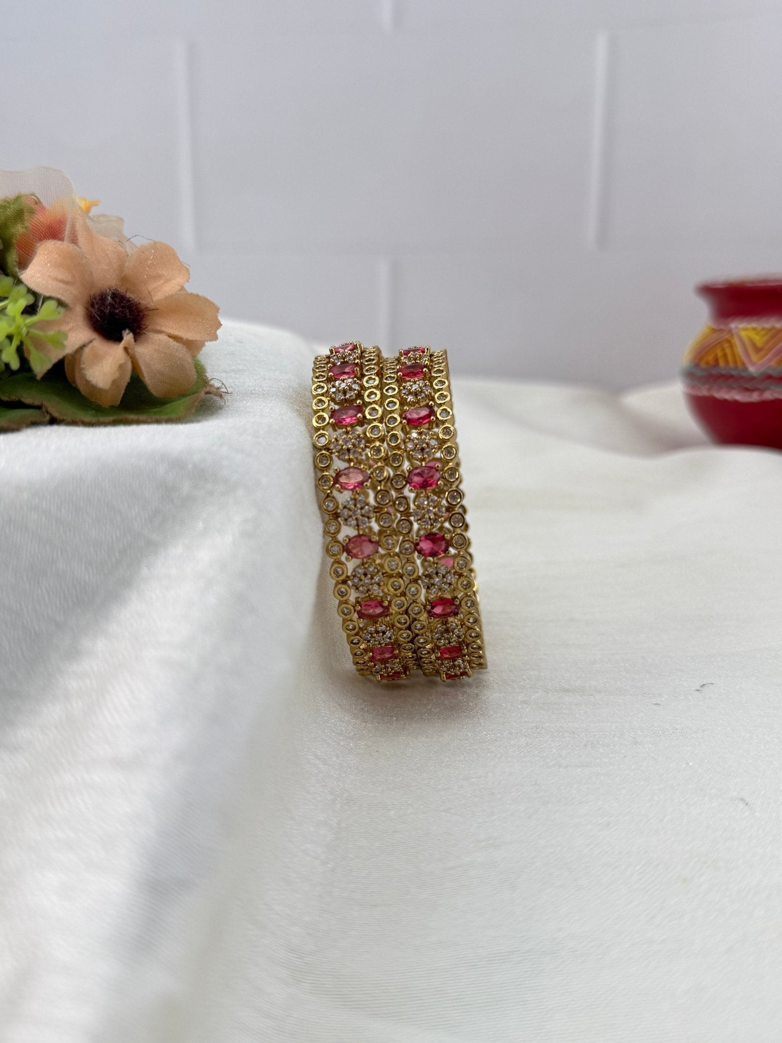 Luxurious Victorian Stone Bangles 7196 - Mahilas