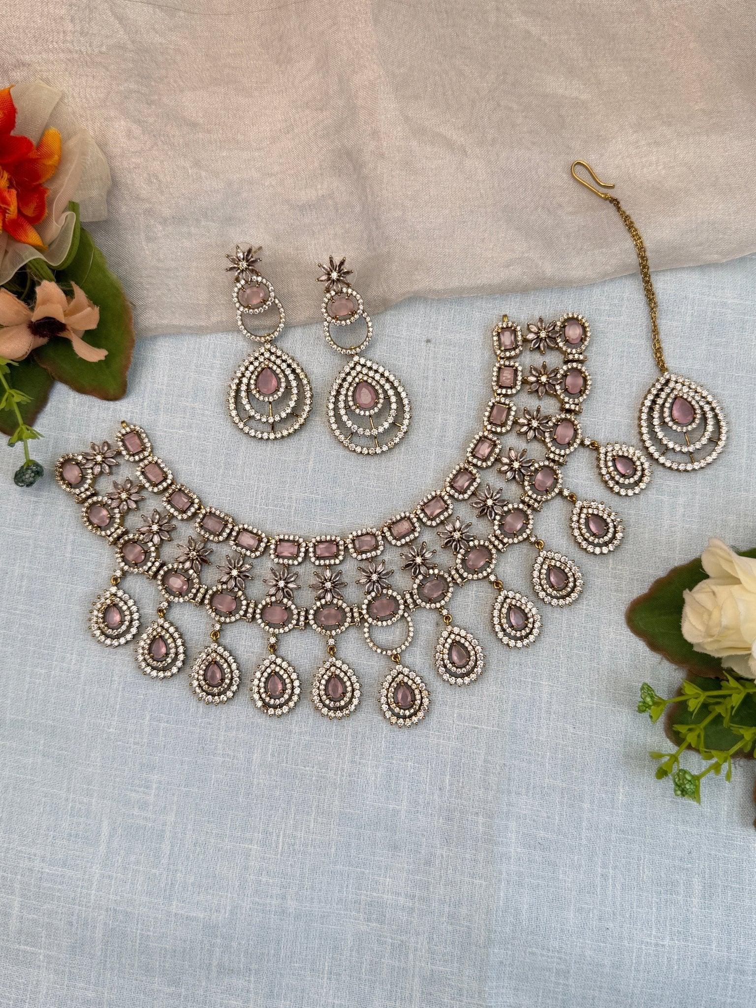 Luxurious Victorian Stone Choker Necklace Set 0550 - Mahilas