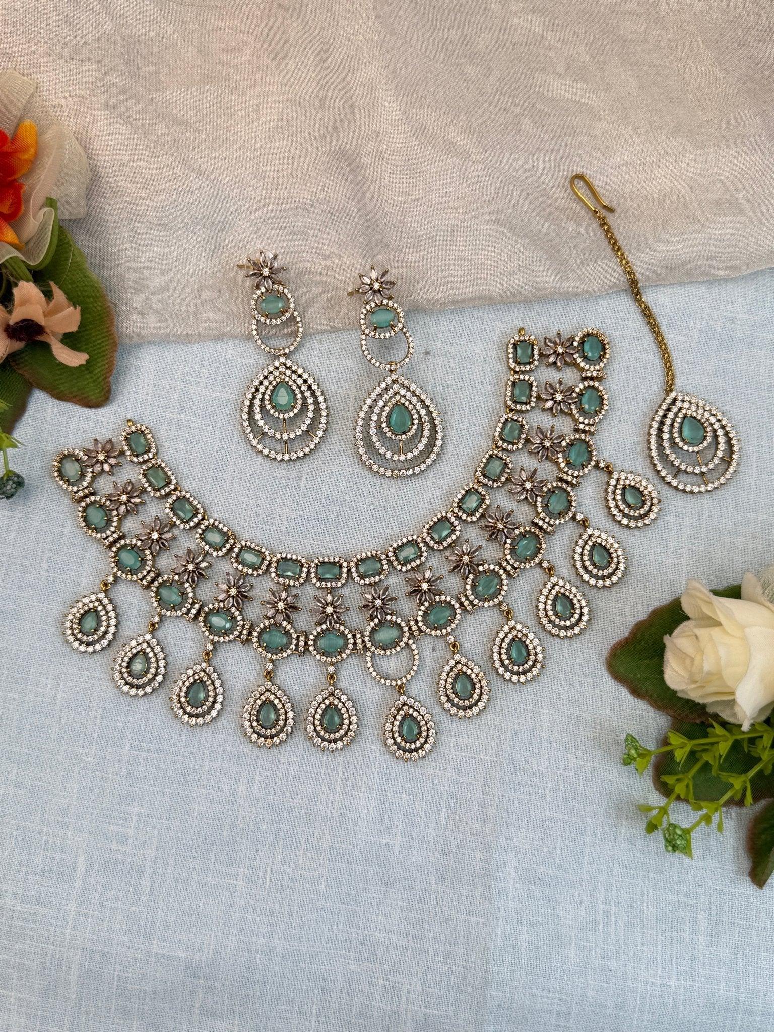 Luxurious Victorian Stone Choker Necklace Set 0553 - Mahilas