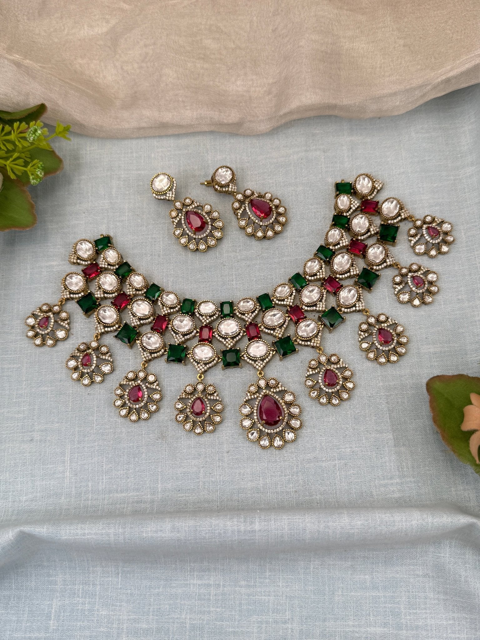 Luxurious Victorian Stone Choker Necklace Set 0584 - Mahilas