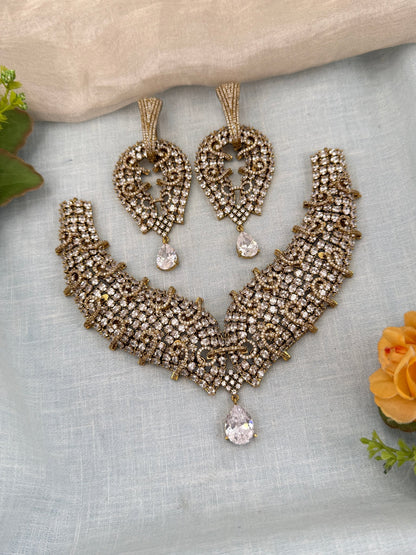 Luxurious Victorian Stone Choker Necklace Set 655 - Mahilas