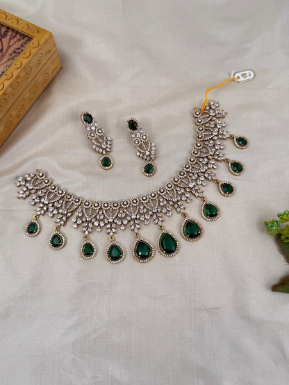 Luxurious Victorian Stone Choker Necklace Set 698 - Mahilas