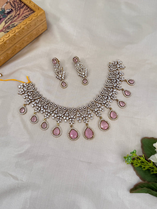 Luxurious Victorian Stone Choker Necklace Set 701 - Mahilas