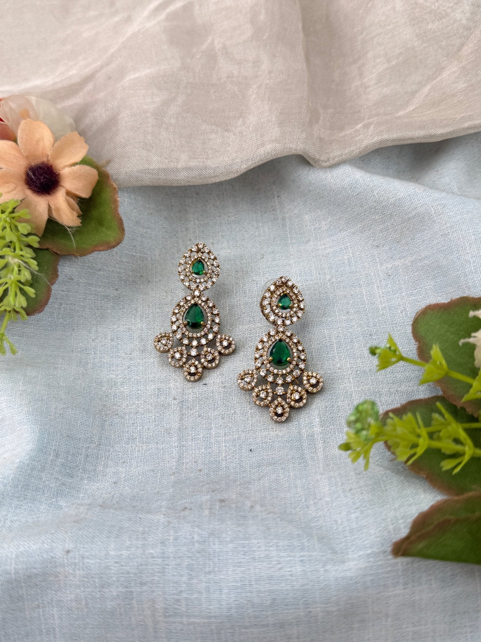 Luxurious Victorian Stone Earrings 0290 - Mahilas