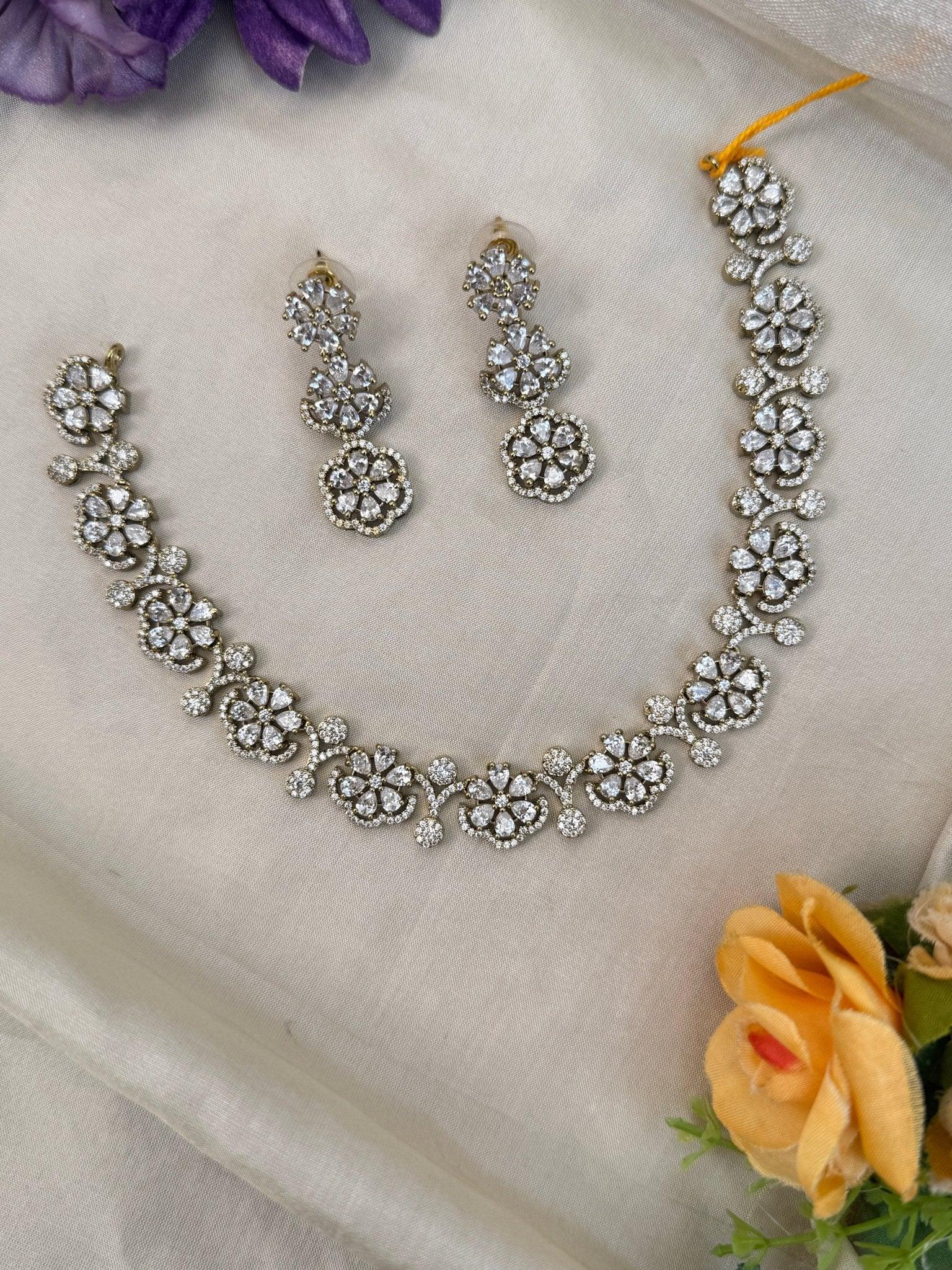 Luxurious Victorian Stone Short Necklace Set 478 - Mahilas