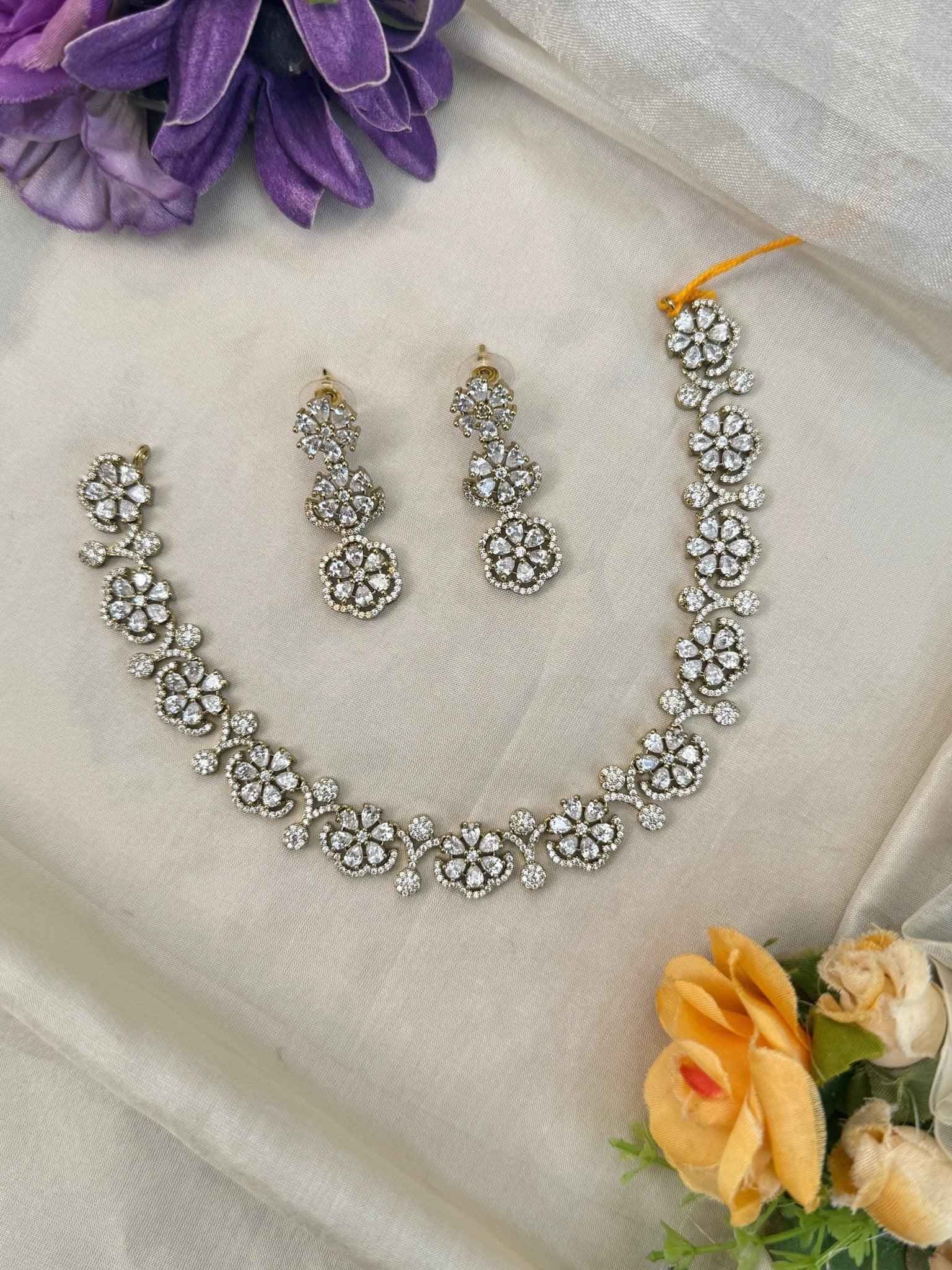 Luxurious Victorian Stone Short Necklace Set 478 - Mahilas