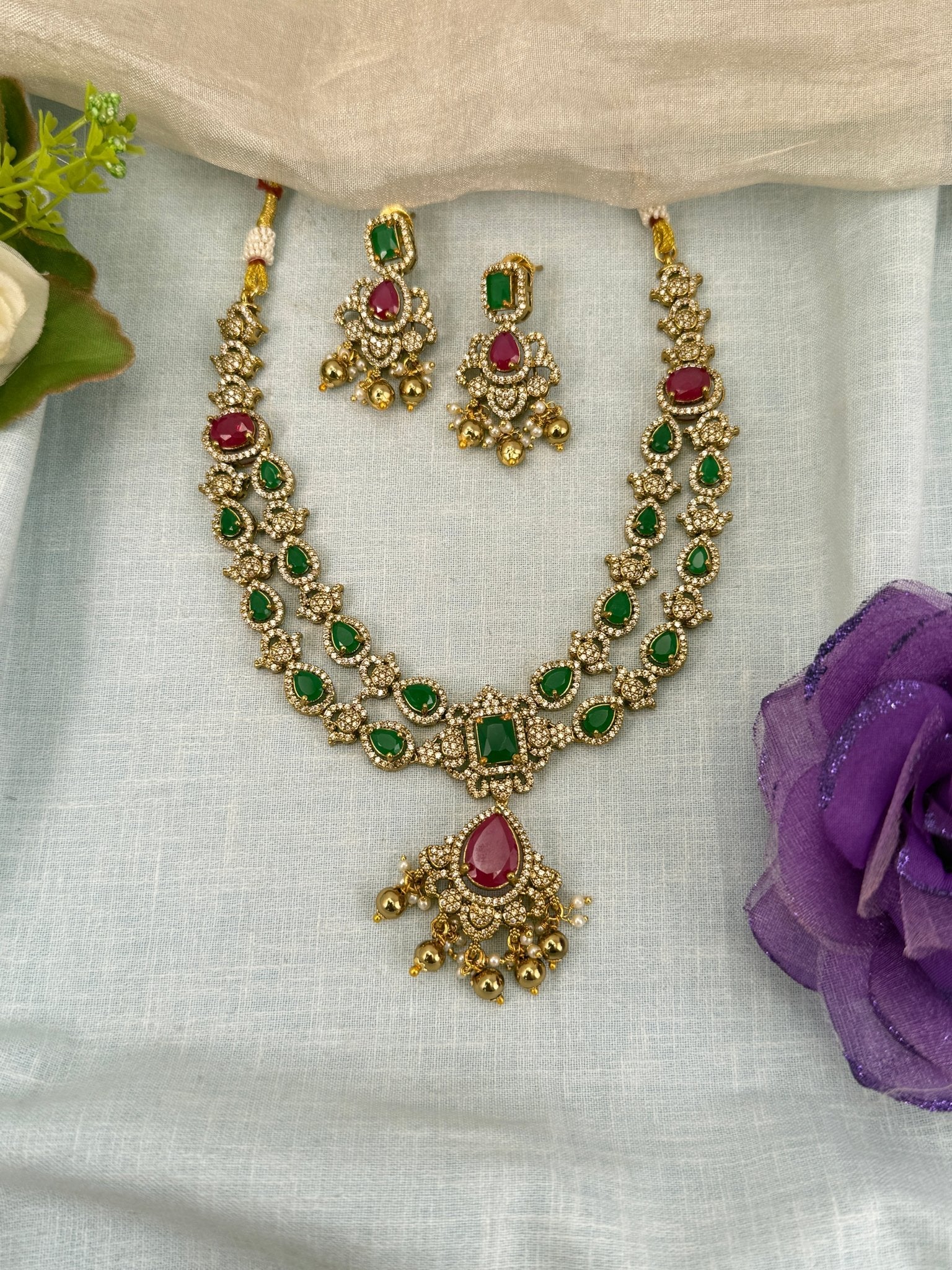 Luxurious Victorian Stone Short Necklace Set 634 - Mahilas