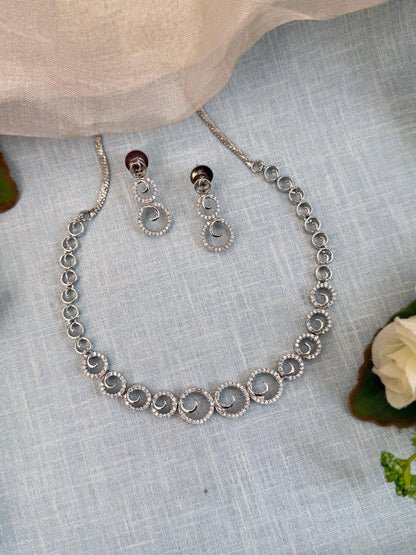 Luxurious White Stone Short Necklace Set 532 - Mahilas