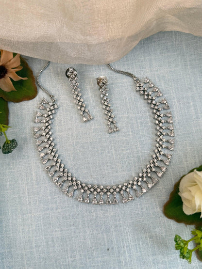 Luxurious White Stone Short Necklace Set 533 - Mahilas