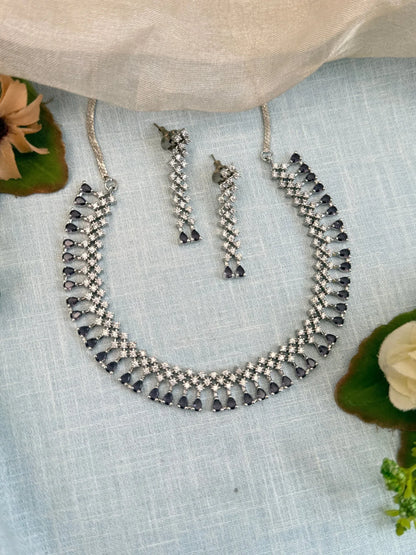 Luxurious White Stone Short Necklace Set 539 - Mahilas