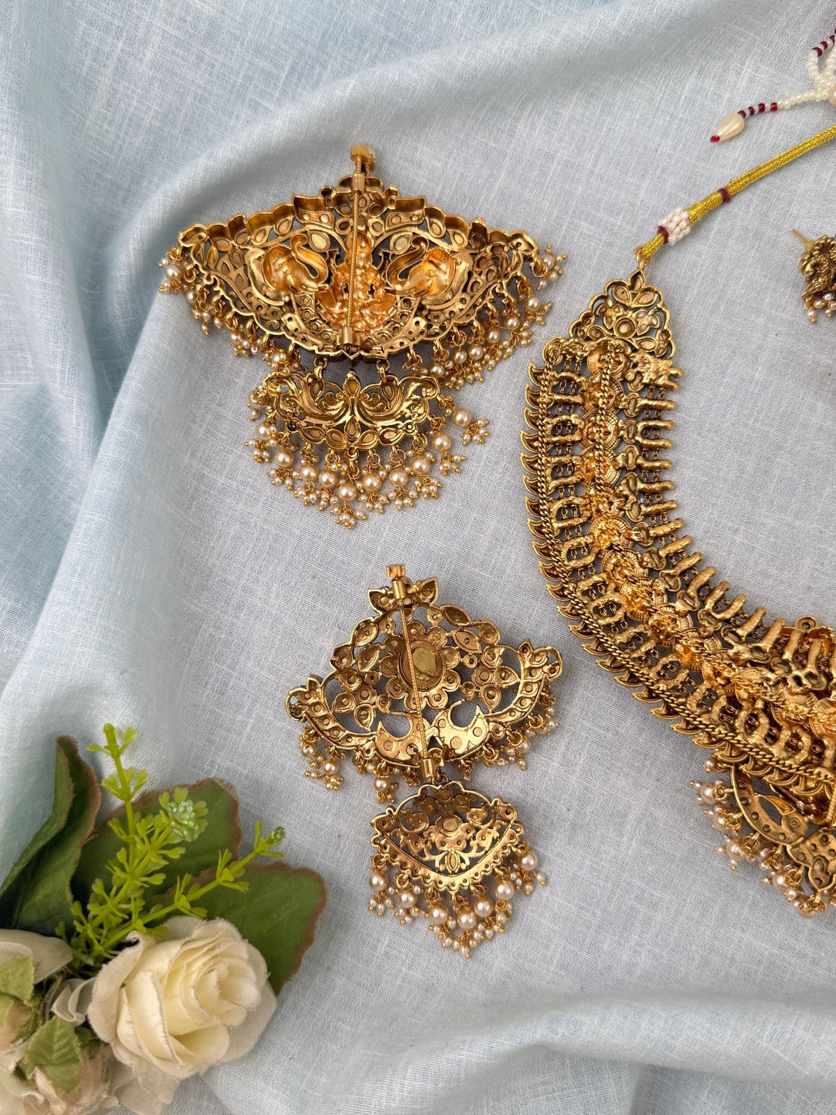 Maharani Grand Changable Pendant Antique Kaasu Necklace Short Set | N1021 - Mahilas