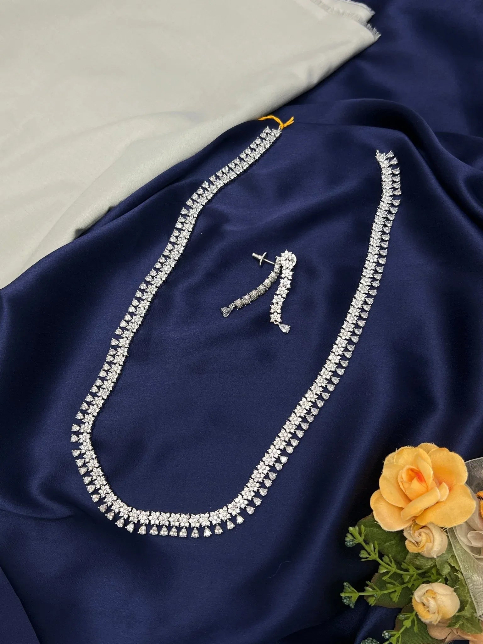 Medium Long Stone Necklace White 0101 - Mahilas