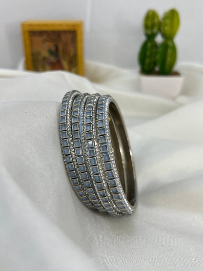 Metal Bangle Design 001 - Silver Base - Mahilas