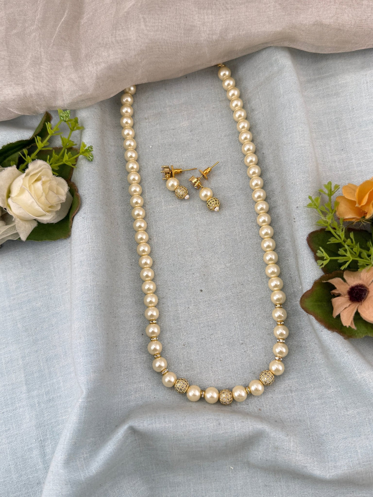 Premium Layer Stone Pendant Pearl Mala Necklace Set | N0360 D - Mahilas