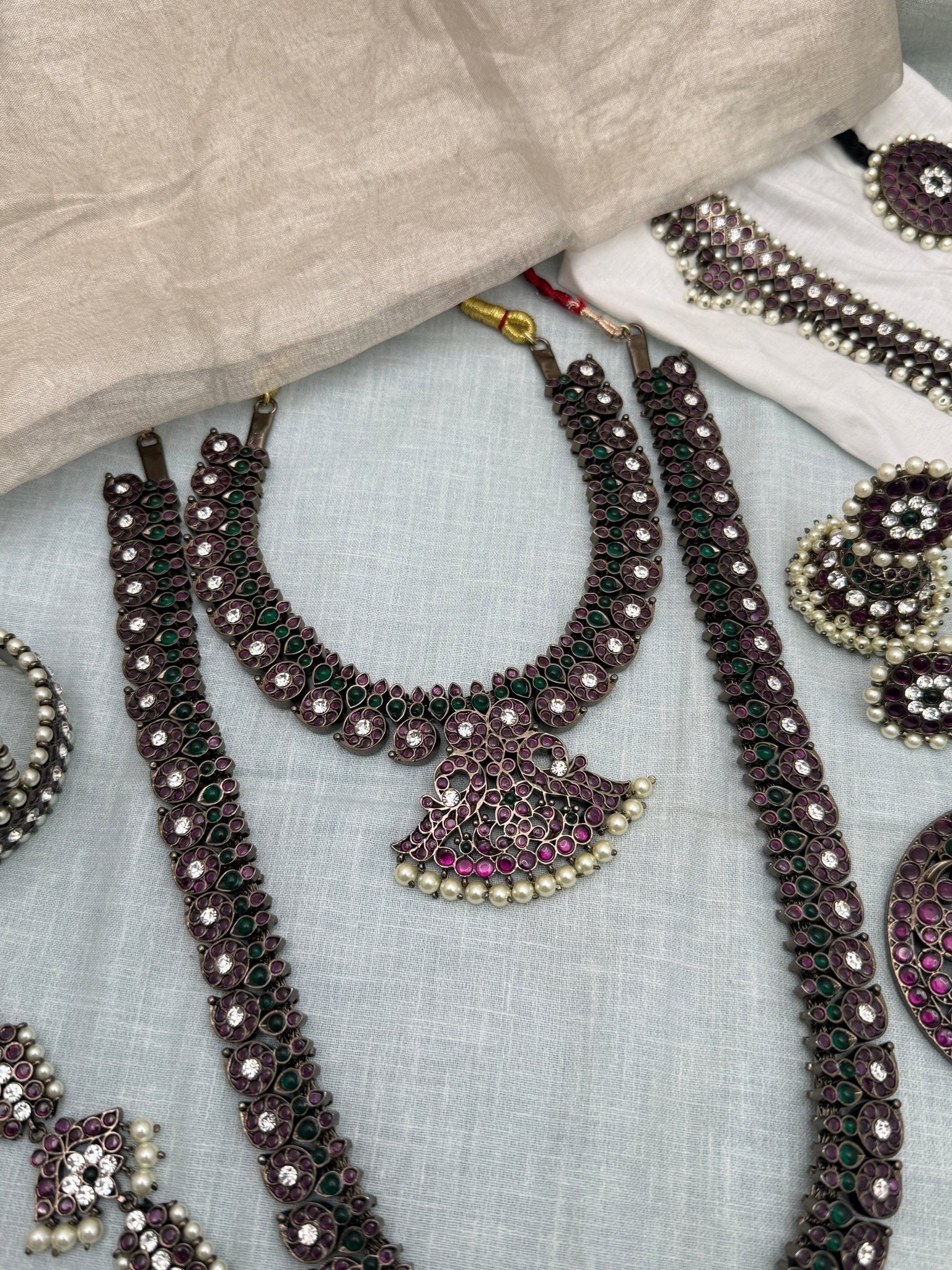 Pure Brass Kemp Bharatnatyam Dark Finish Full Set 181 - Mahilas