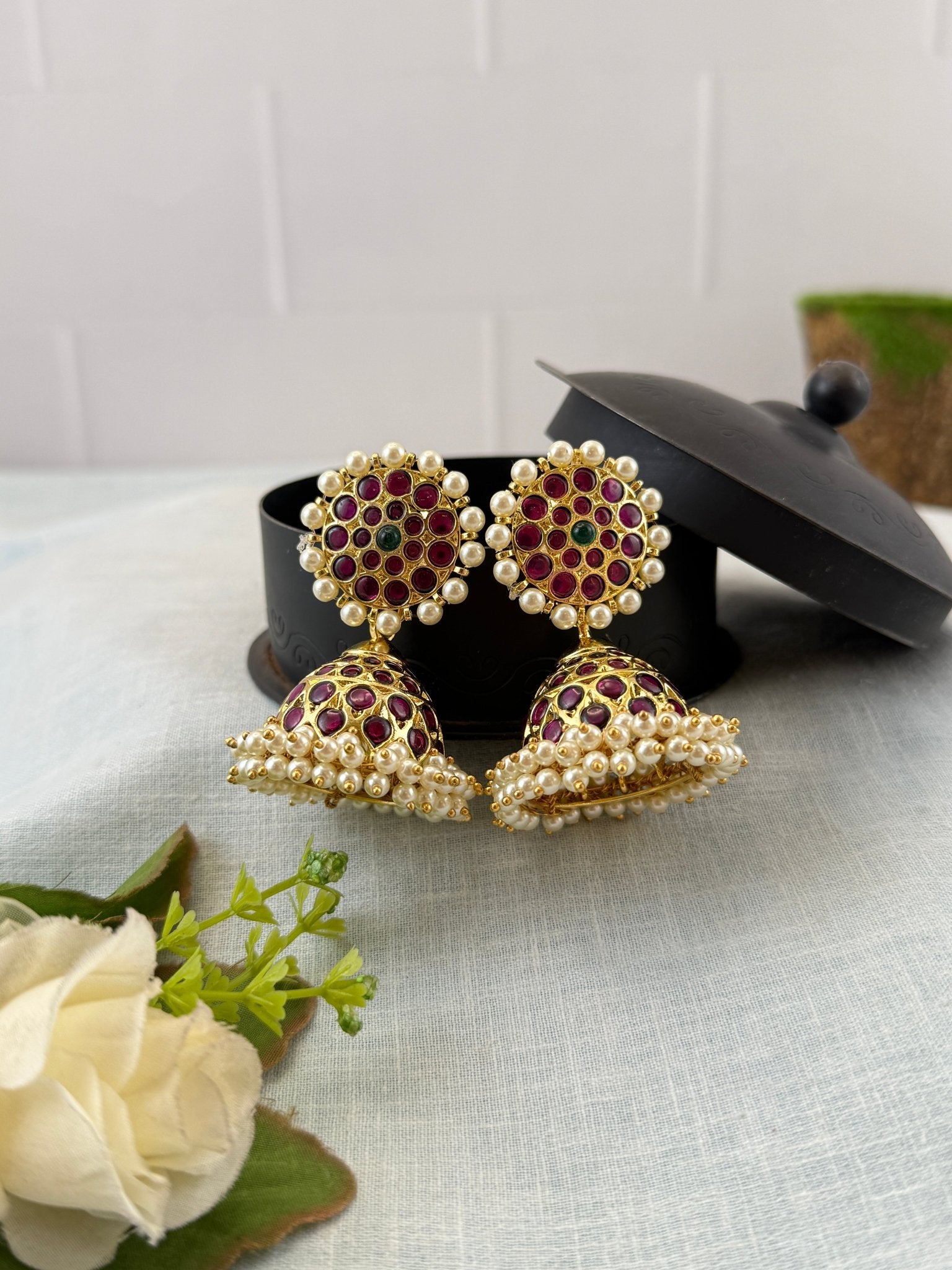Pure Brass Kemp Bharatnatyam Jhumka 148 - Mahilas