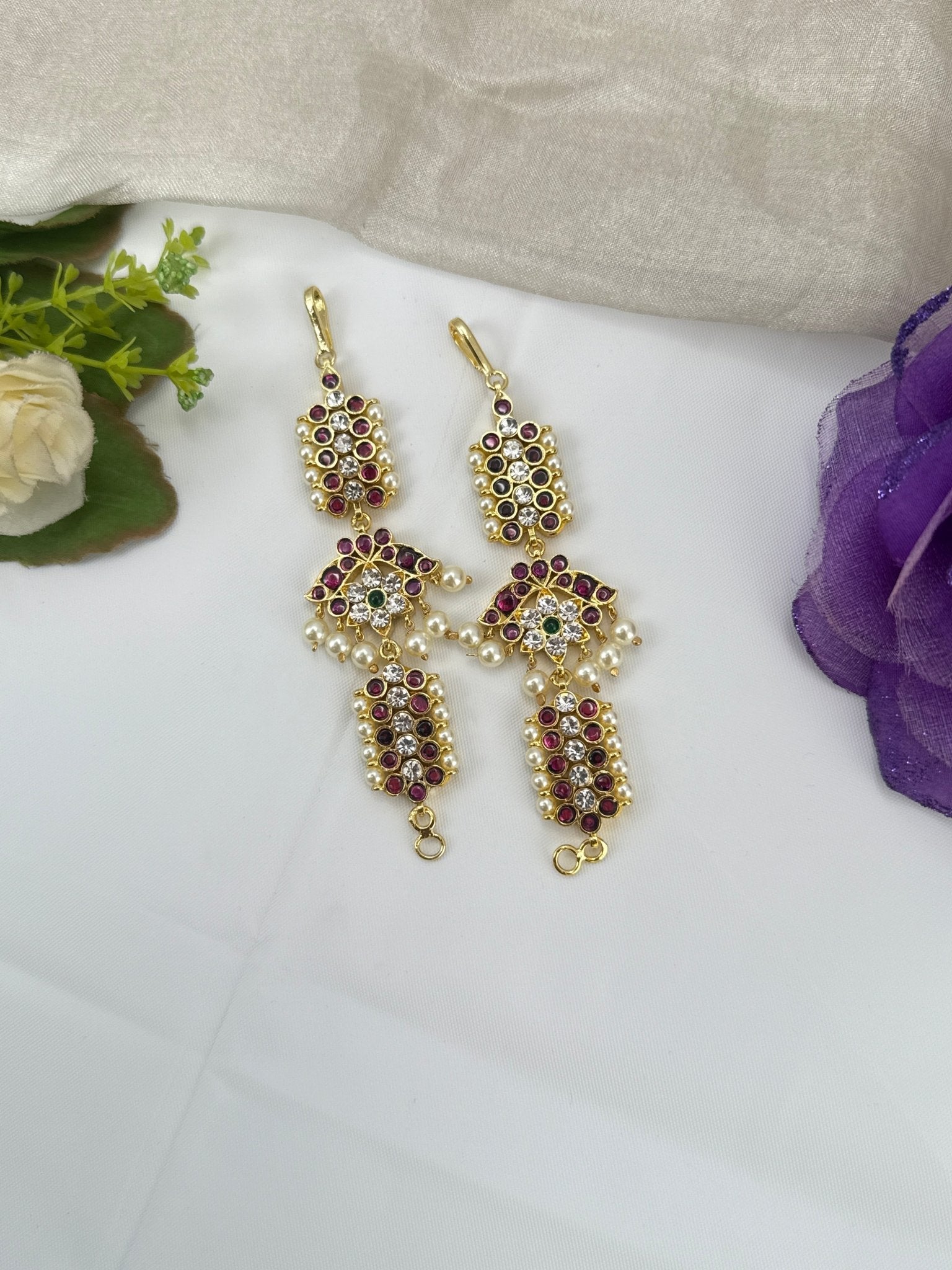 Pure Brass Kemp Bharatnatyam Maatal Earchain 075 - Mahilas