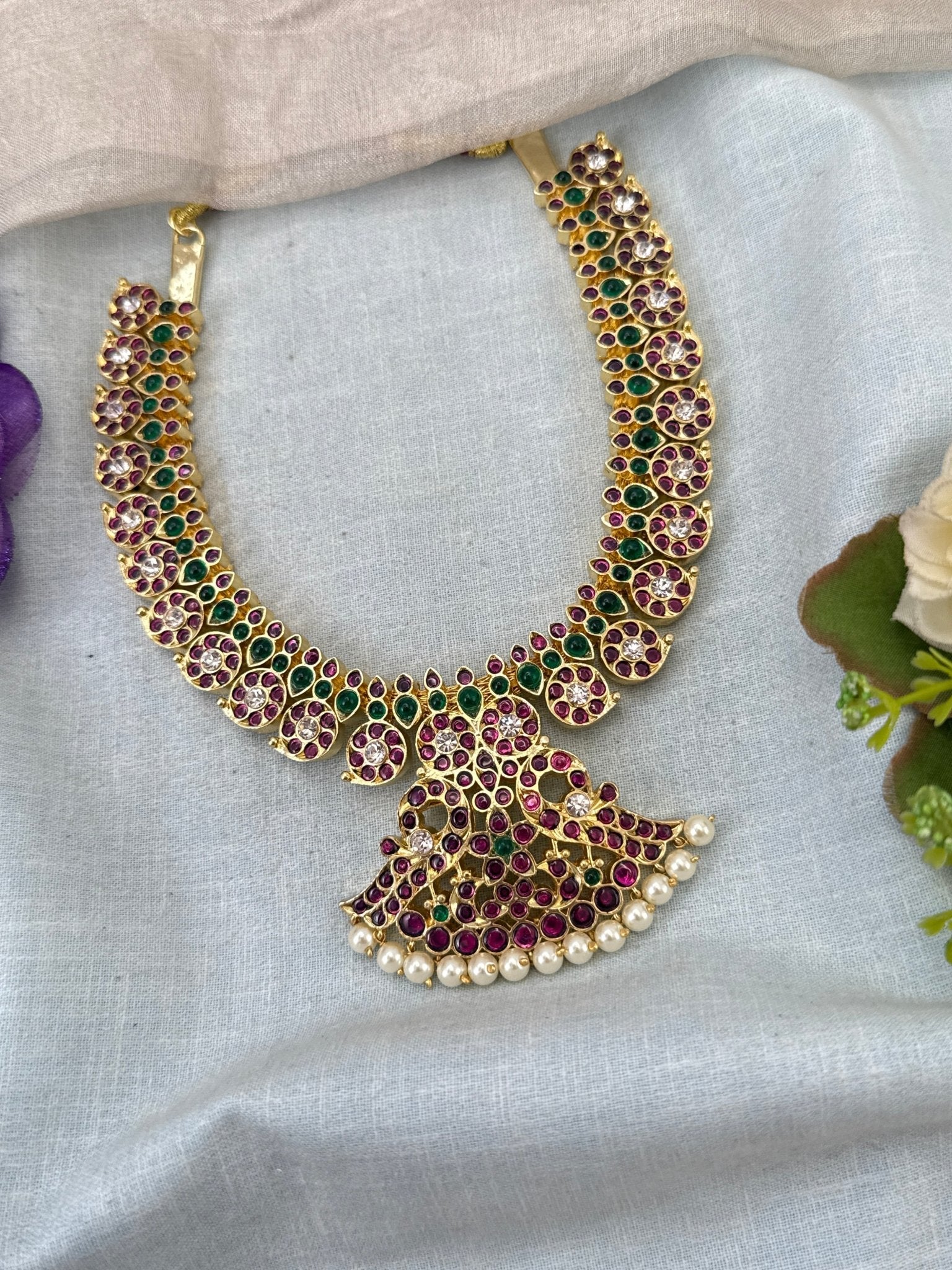 Pure Brass Kemp Temple Short Necklace 027 - Mahilas