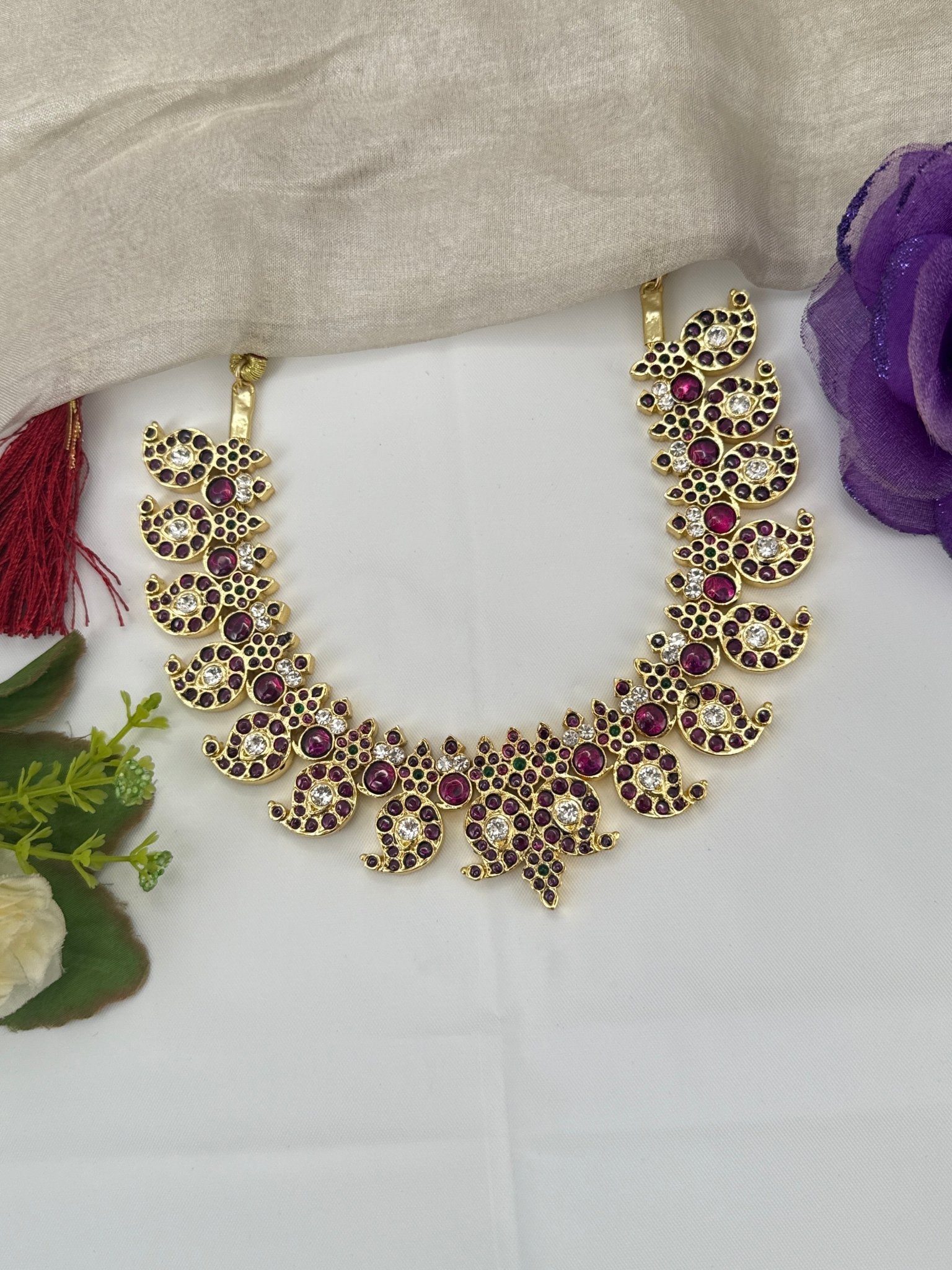 Pure Brass Kemp Temple Short Necklace 065 - Mahilas
