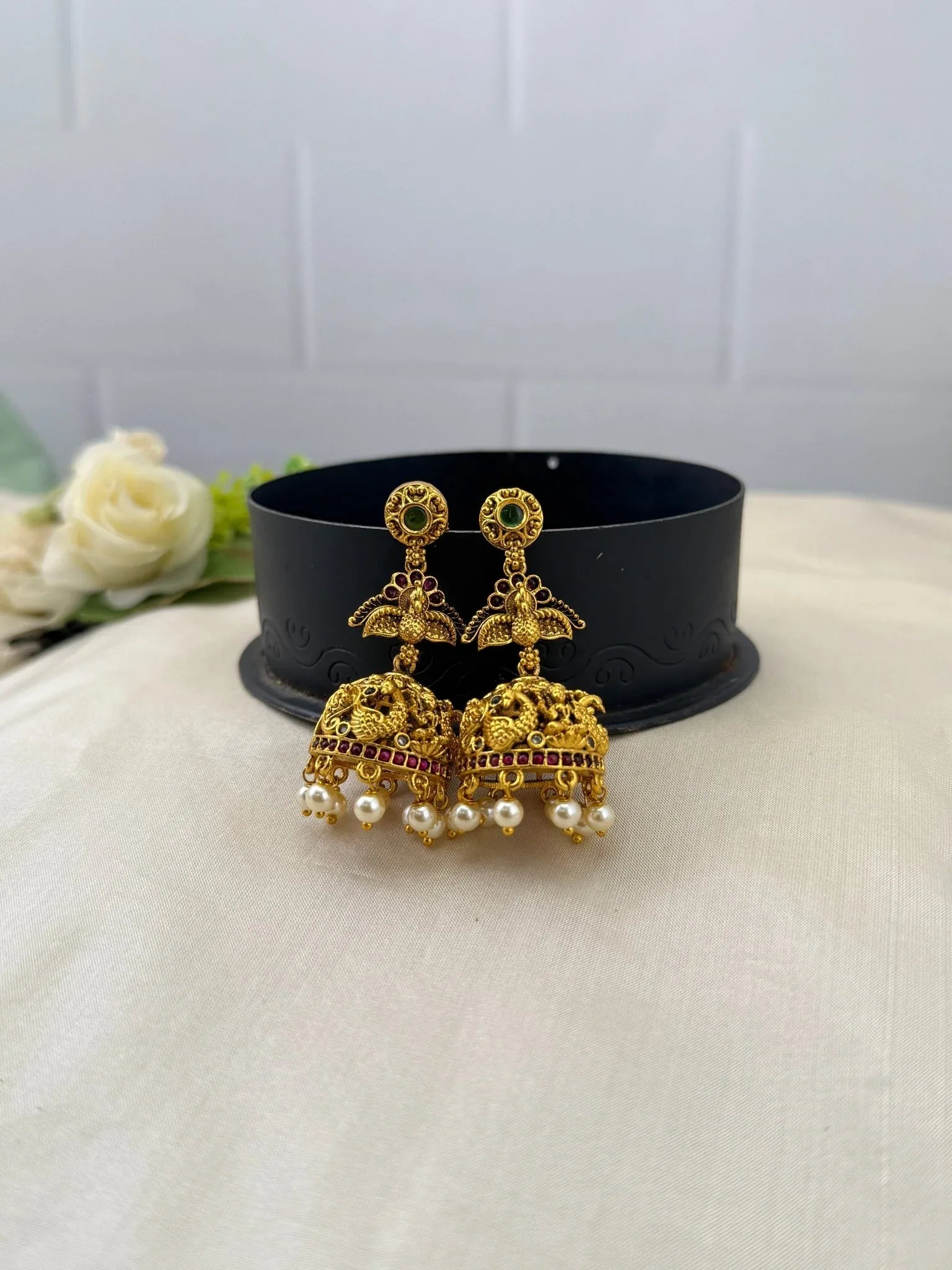 Rioyal Antique Jhumka Earrings 0410 - Mahilas