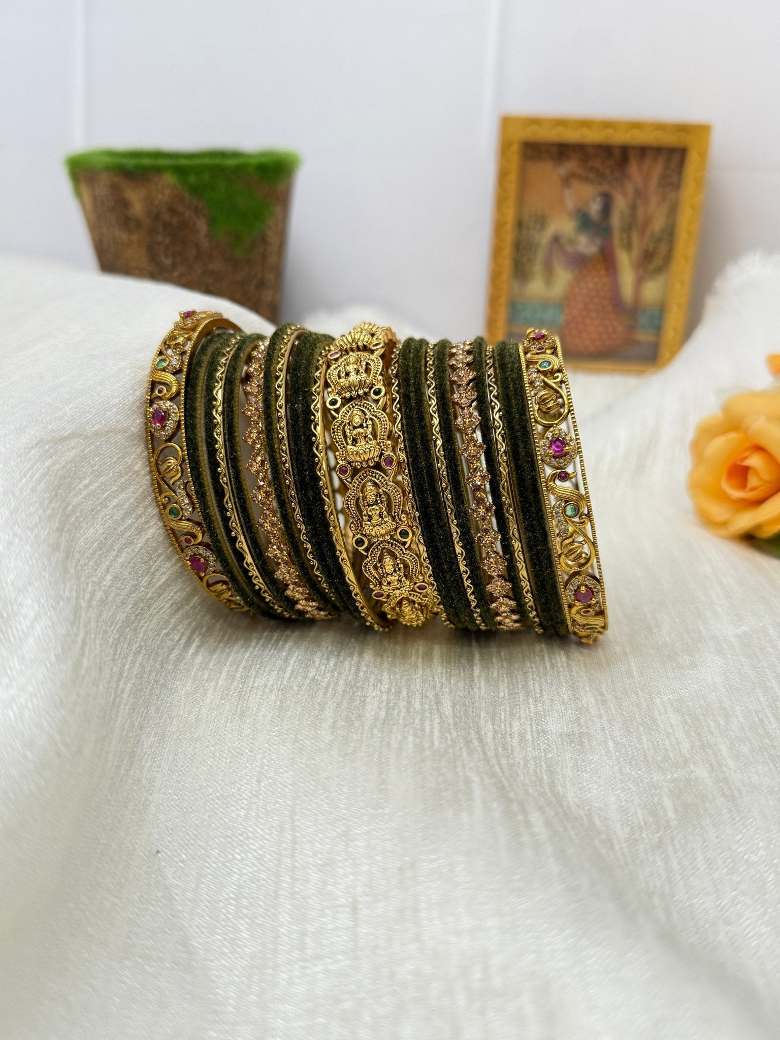 Royal and Elegant Antique Traditional Yet Designer Bridal Bangle Set - 5125 ( 4 Colours ) - Mahilas