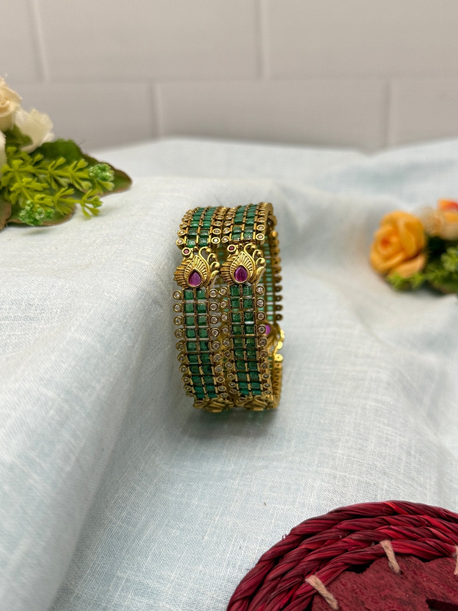 Royal Antique Bangles 6977 - Mahilas