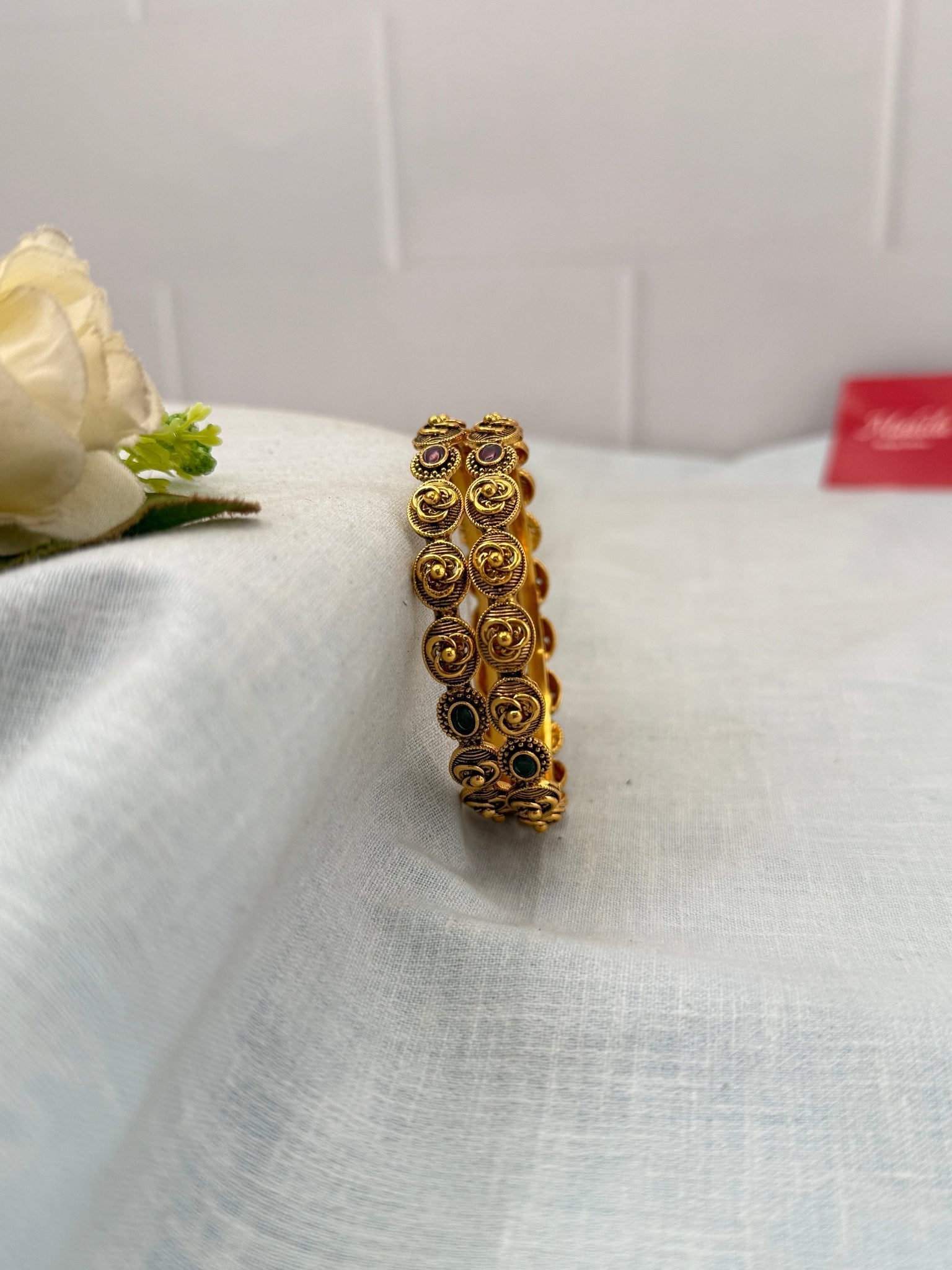 Royal Antique Bangles 7124 - Mahilas