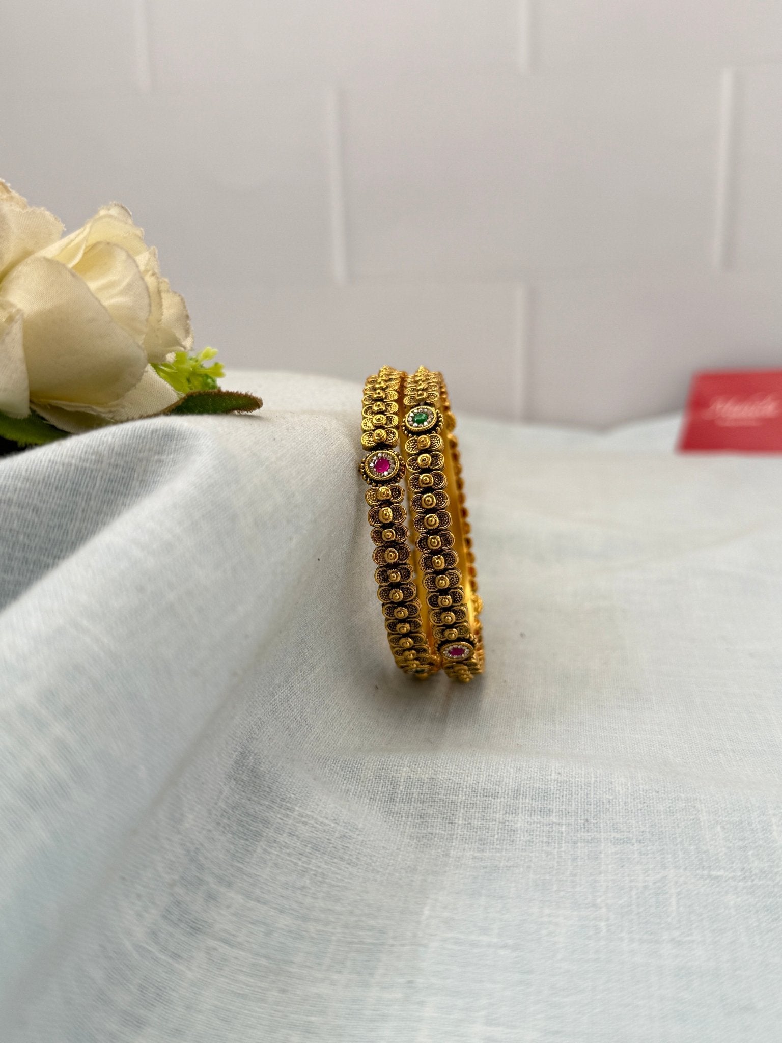 Royal Antique Bangles 7141 - Mahilas