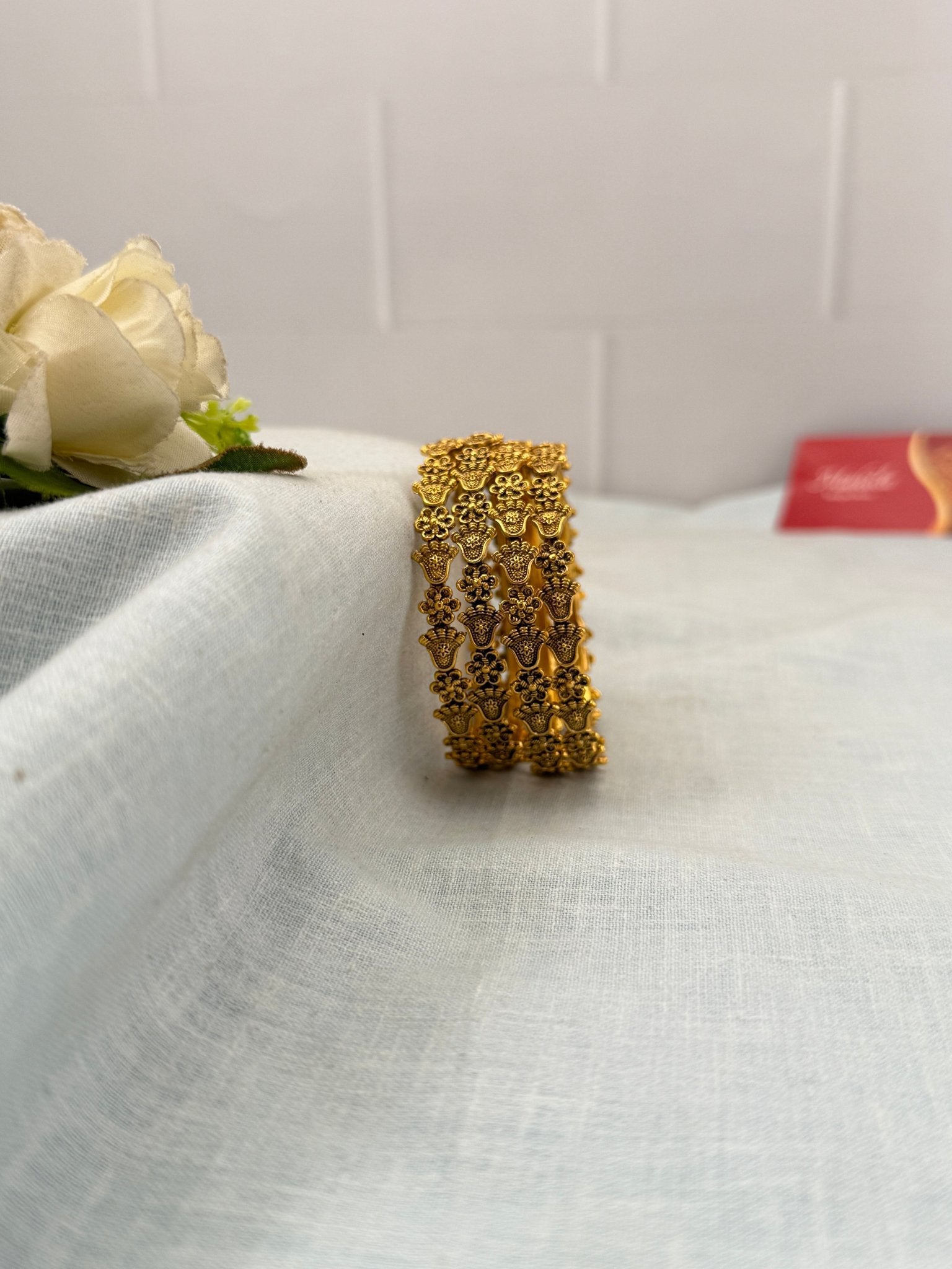Royal Antique Bangles 7142 - Mahilas