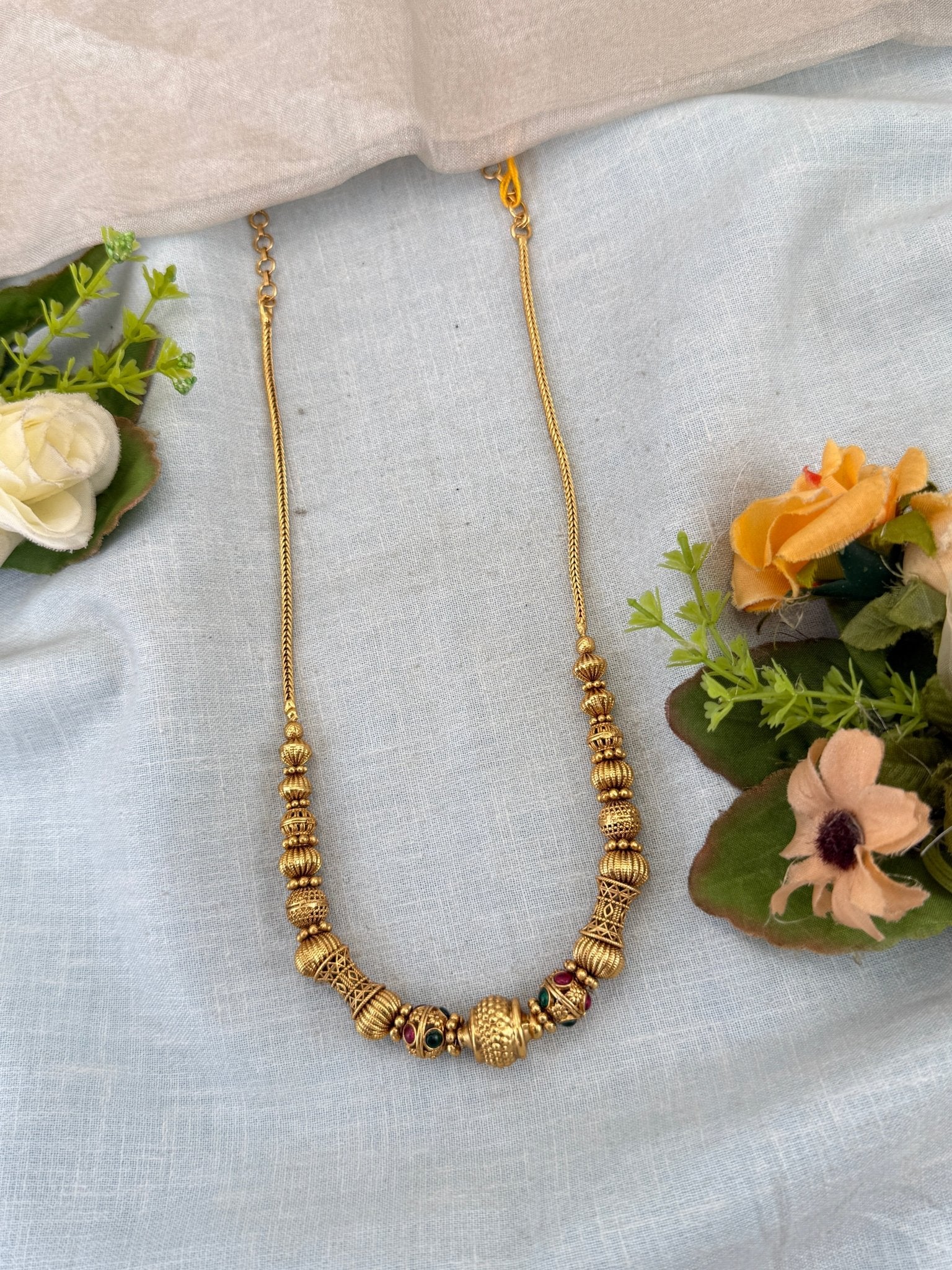 Royal Antique Beads Short Necklace Chain 028 - Mahilas