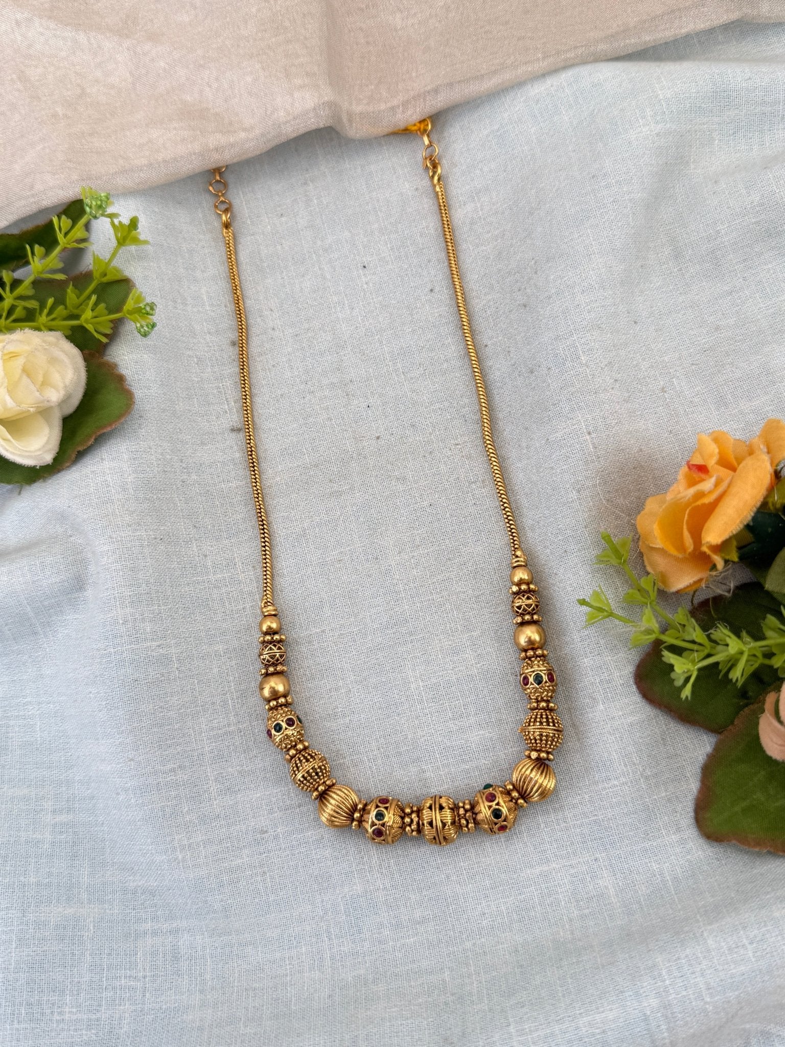 Royal Antique Beads Short Necklace Chain 029 - Mahilas