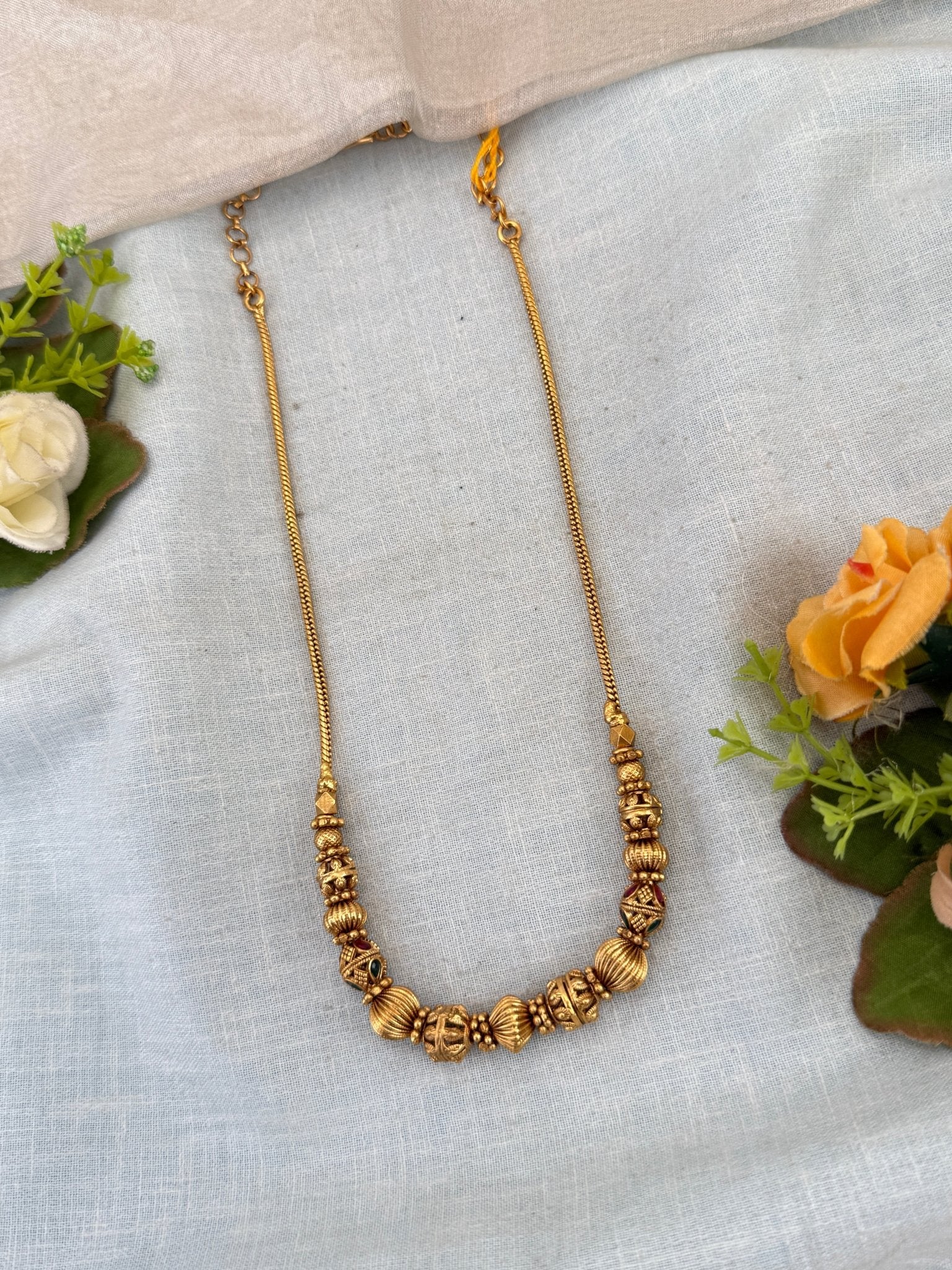Royal Antique Beads Short Necklace Chain 031 - Mahilas
