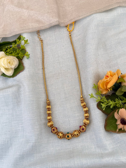 Royal Antique Beads Short Necklace Chain 033 - Mahilas
